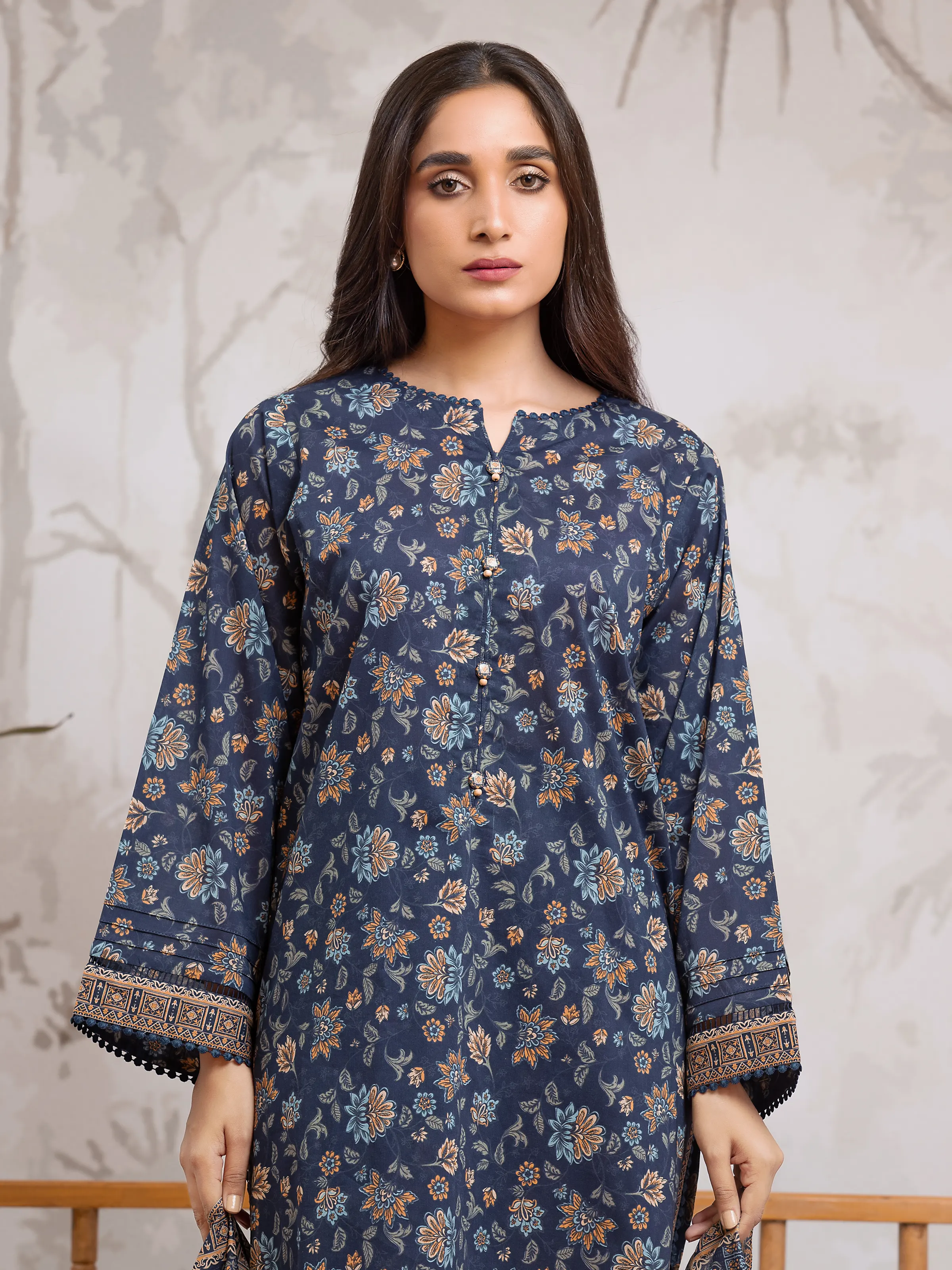 Unstitched Printed Khaddar Suit - EWU24A3-29596-3P - Image 3