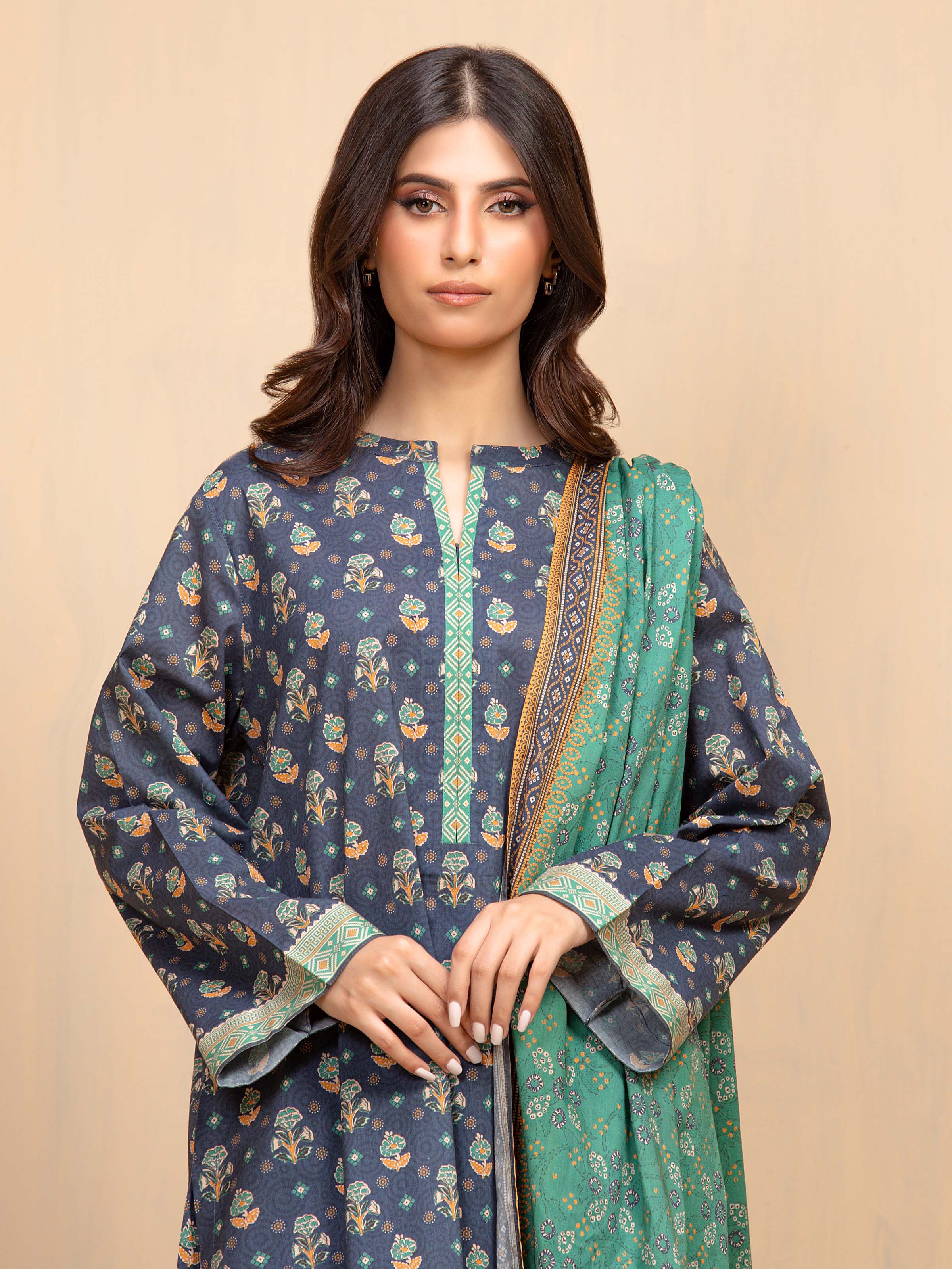 Unstitched Printed Khaddar Suit - EWU5A3-35907-3P - Image 2