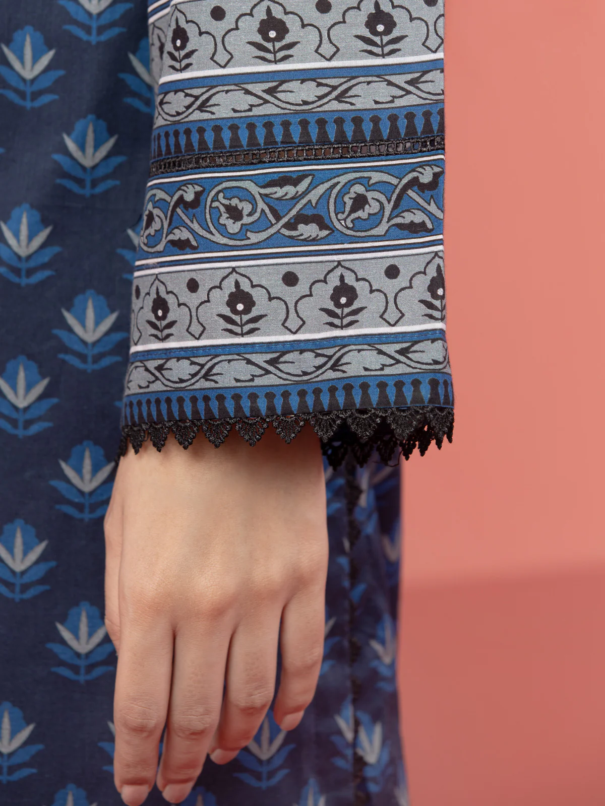 Unstitched Printed Lawn Shirt - EWU23A1-26230S - Image 5