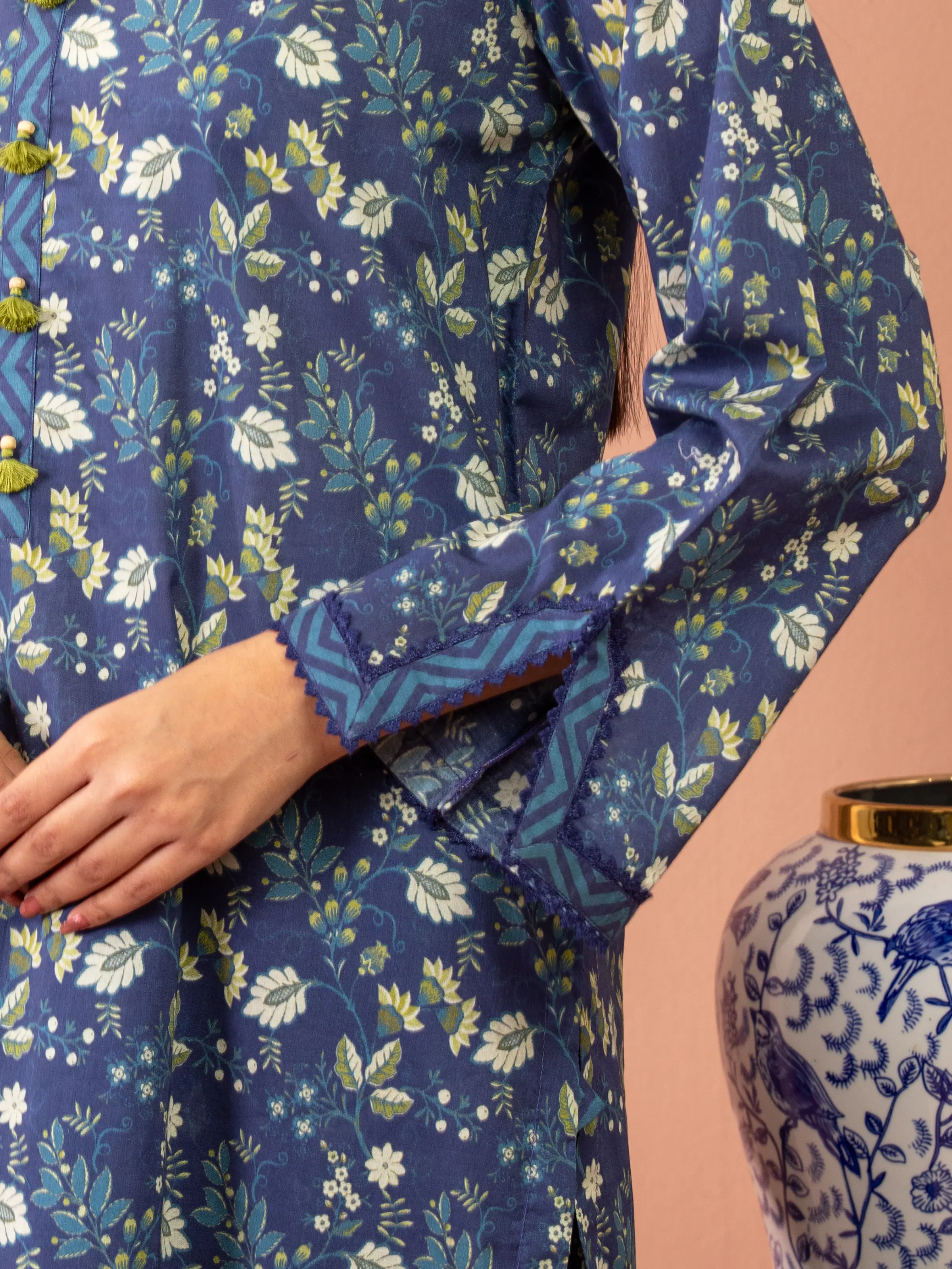 Unstitched Printed Lawn Suit - EWU5A1-35614-3P - Image 5