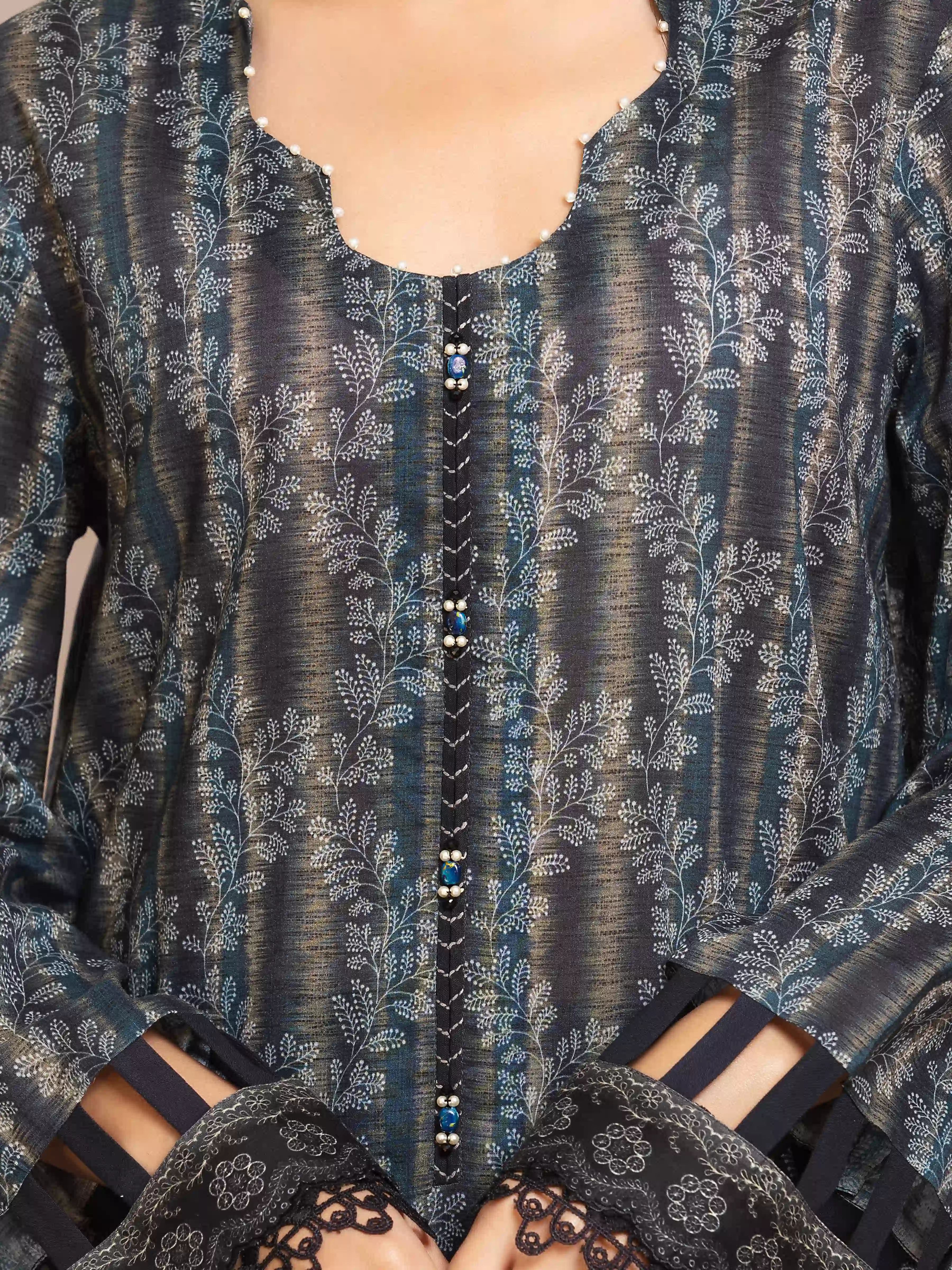 Unstitched Printed Khaddar Suit - EWU24A3-29501-3P - Image 6