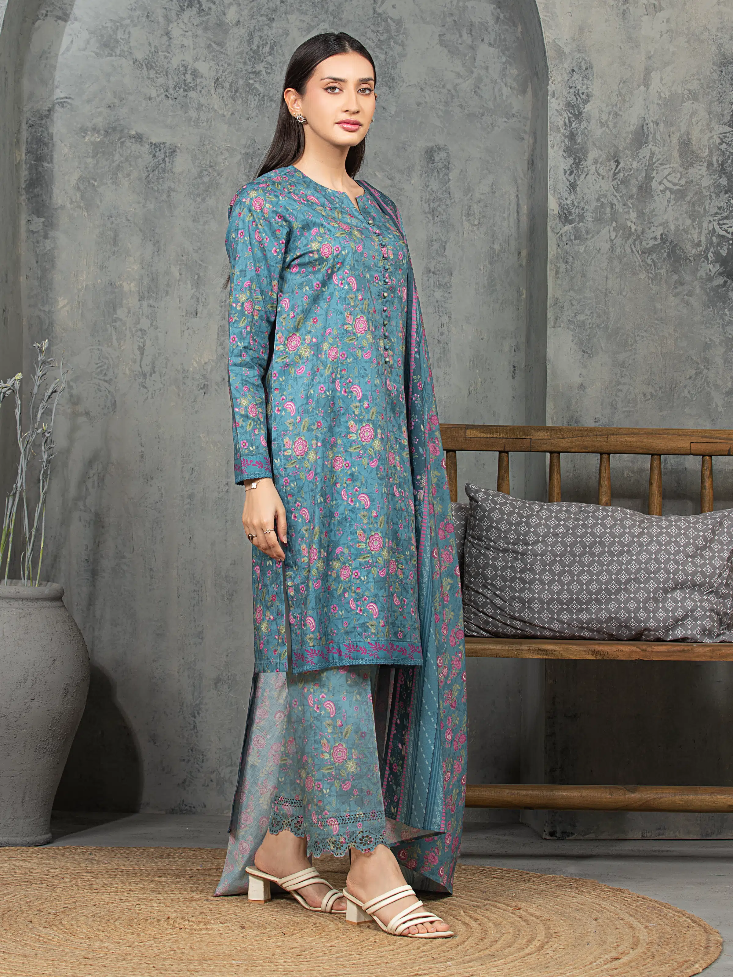 Unstitched Printed Cambric Suit - EWU5A2-35844-3P - Image 5