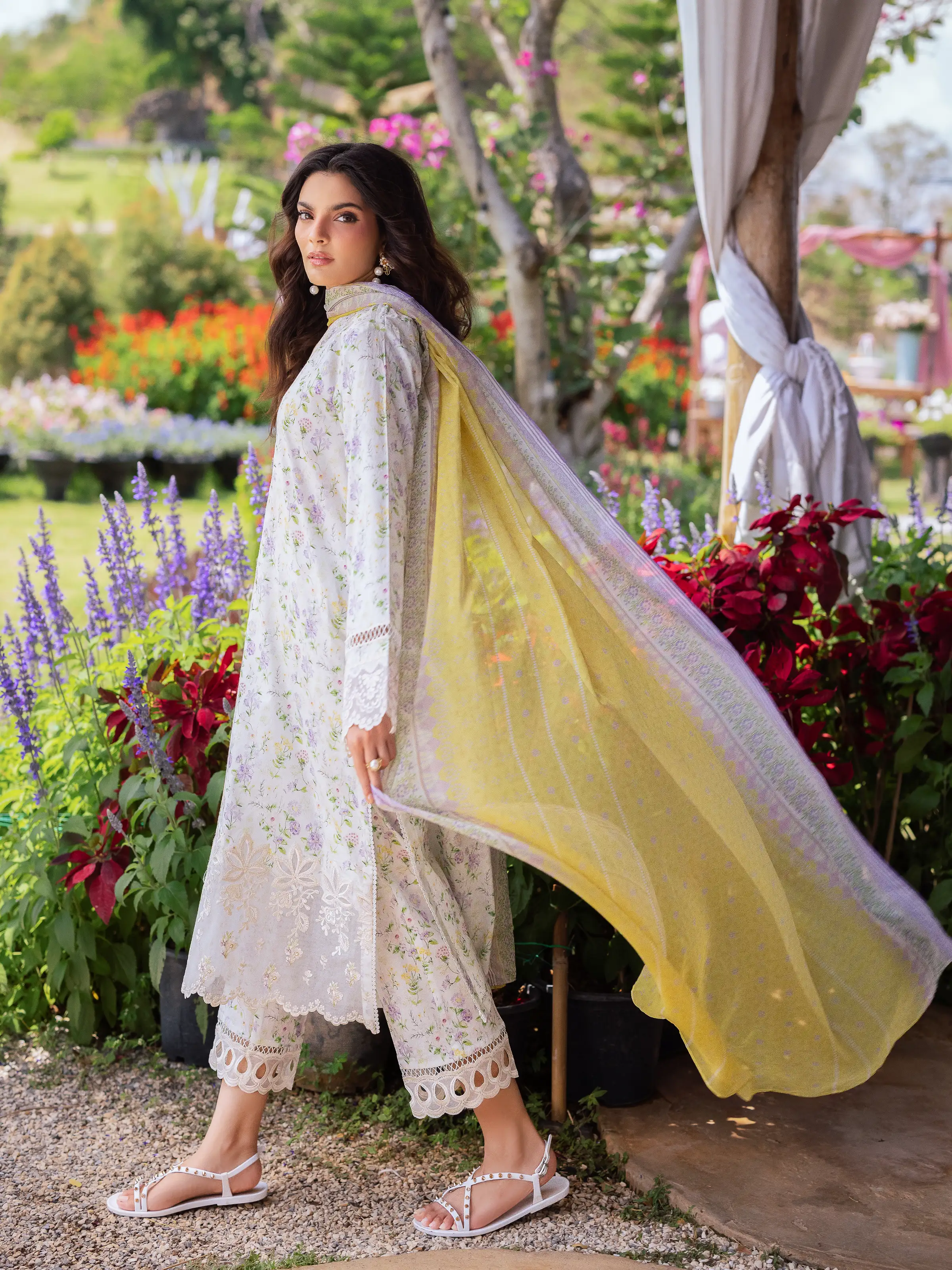 Unstitched Embroidered Lawn Suit - EWU5V1-31440-3P - Image 2