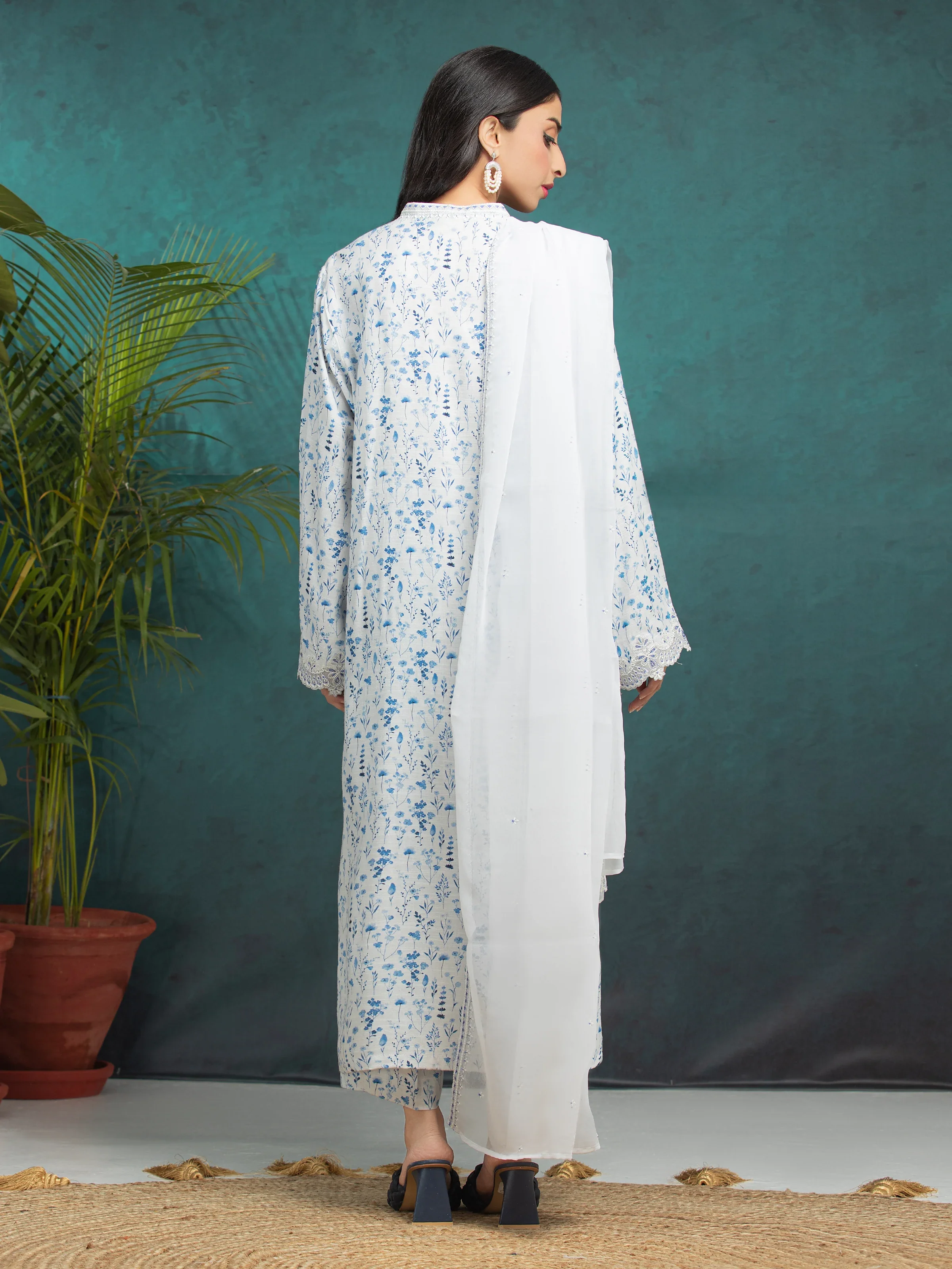 Unstitched Embroidered Raw Silk Suit - EWU5V16-30217-3P - Image 5
