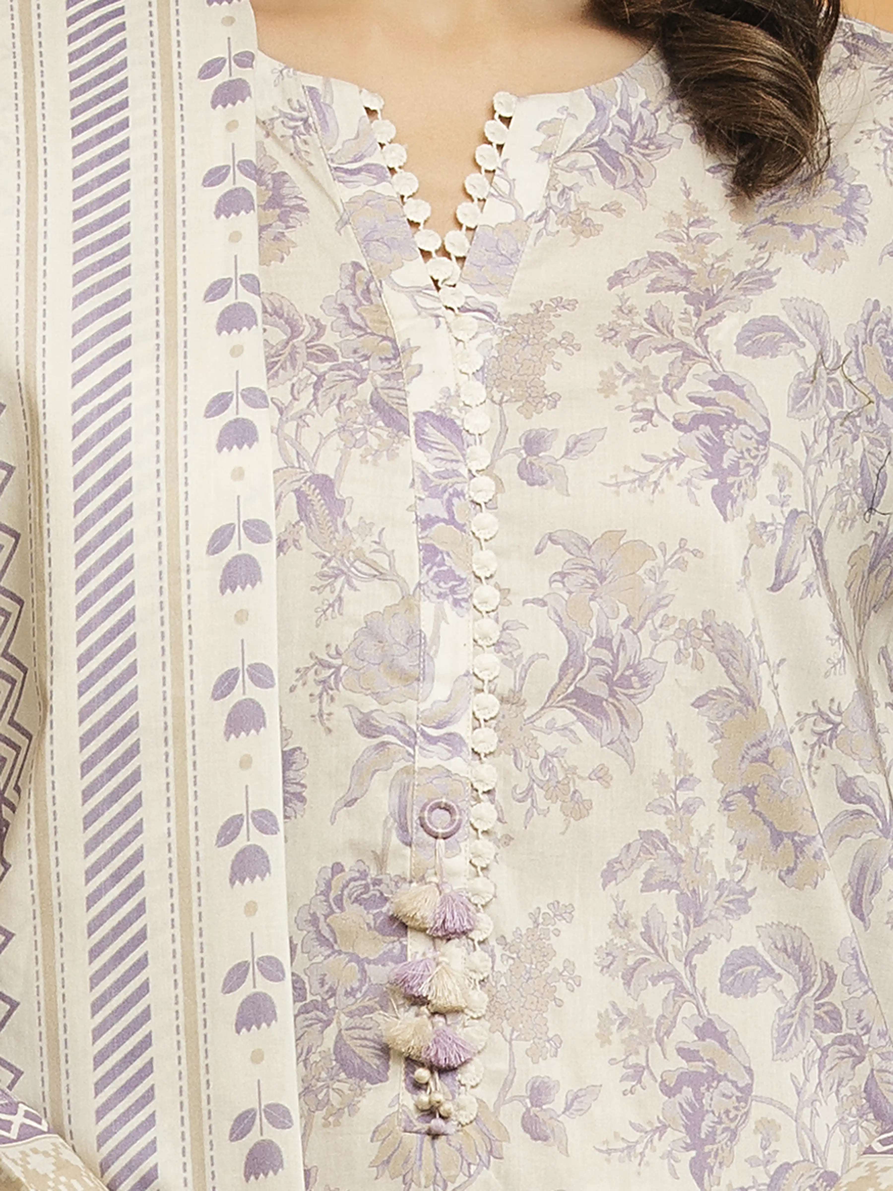 Unstitched Printed Lawn Suit - EWU5A1-35146-3P - Image 3