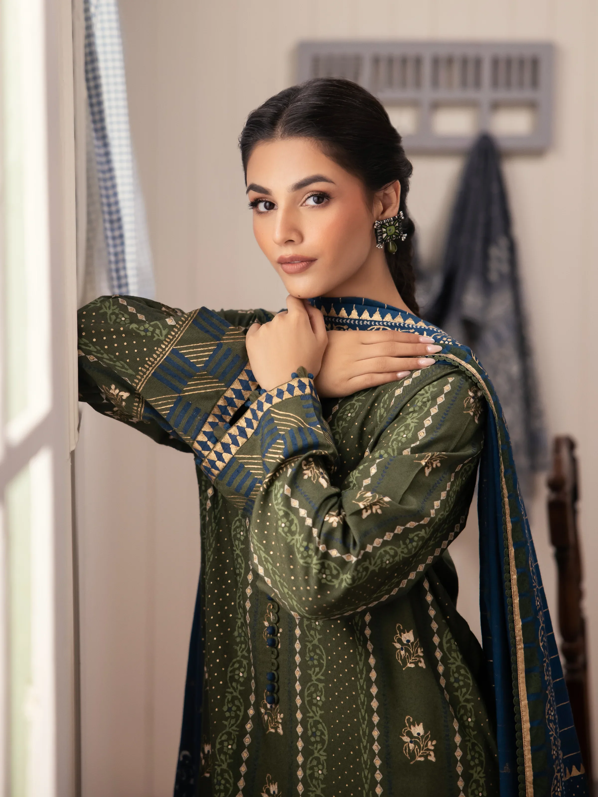 Unstitched Block Print Cambric Suit - EWU24M1-056 - Image 2