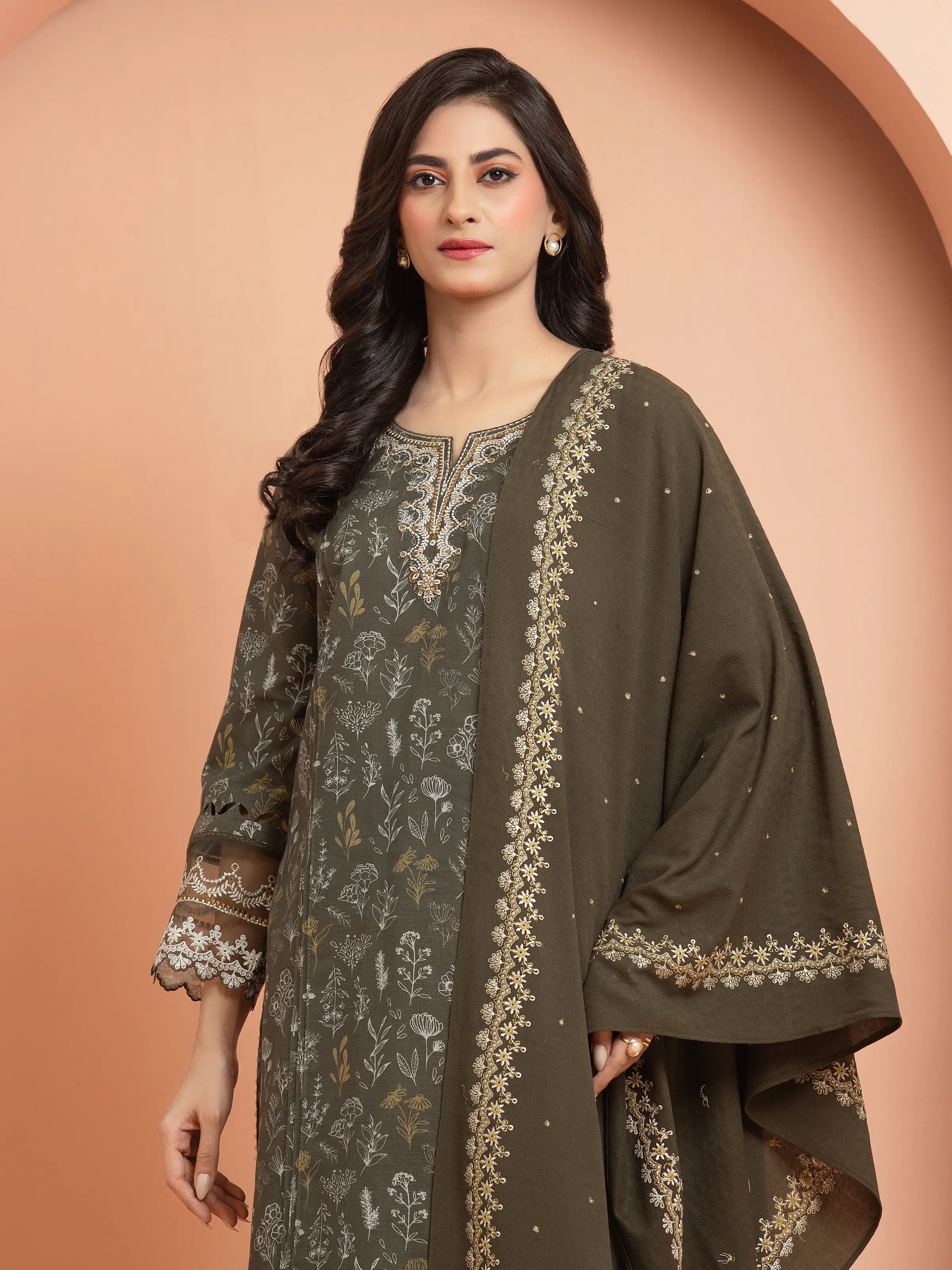 Unstitched Embroidered Khaddar Suit - EWU24V11-30196-3P - Image 3