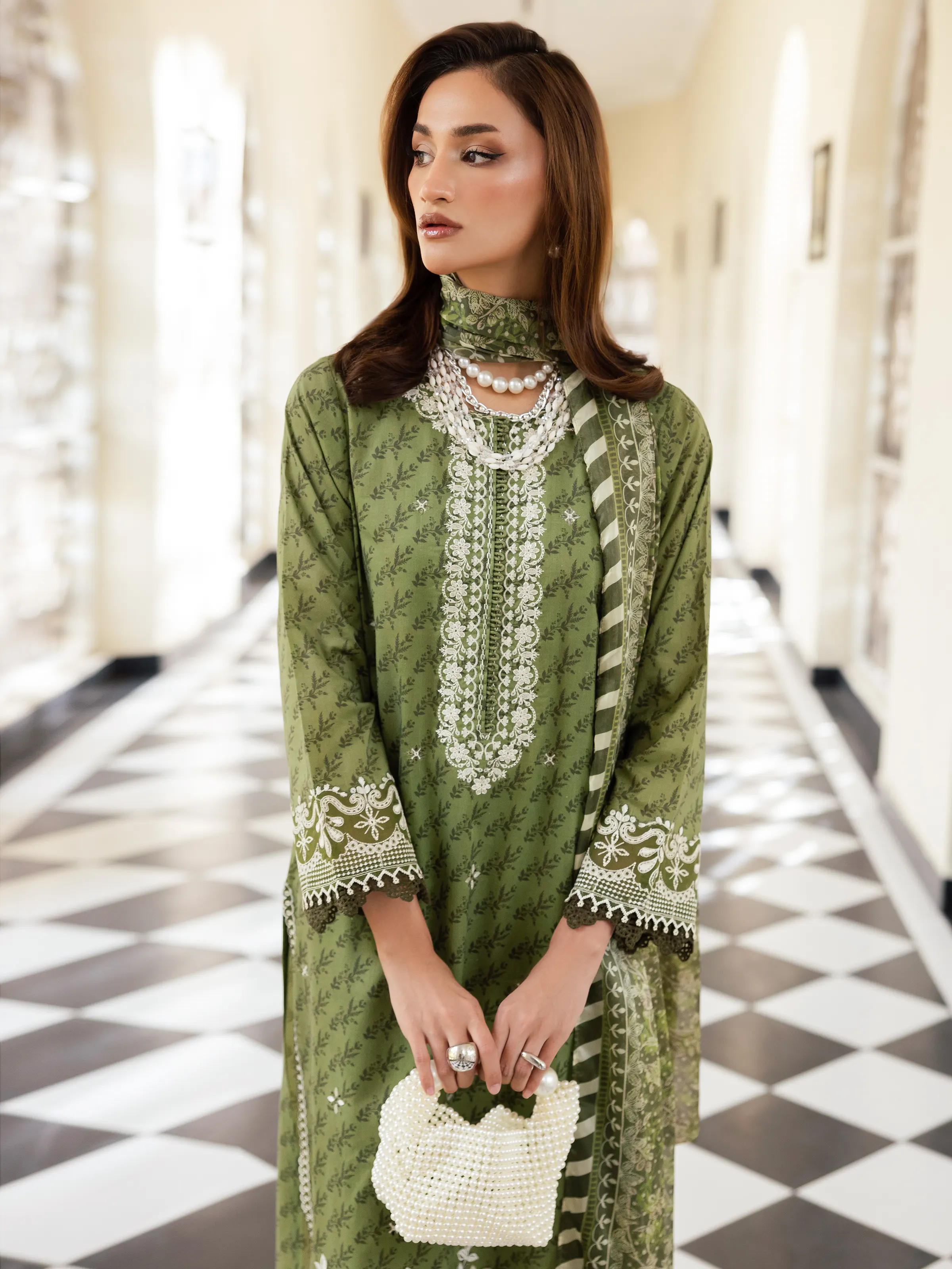 Unstitched Embroidered Lawn Suit - EWU5V1-31419-3P - Image 2