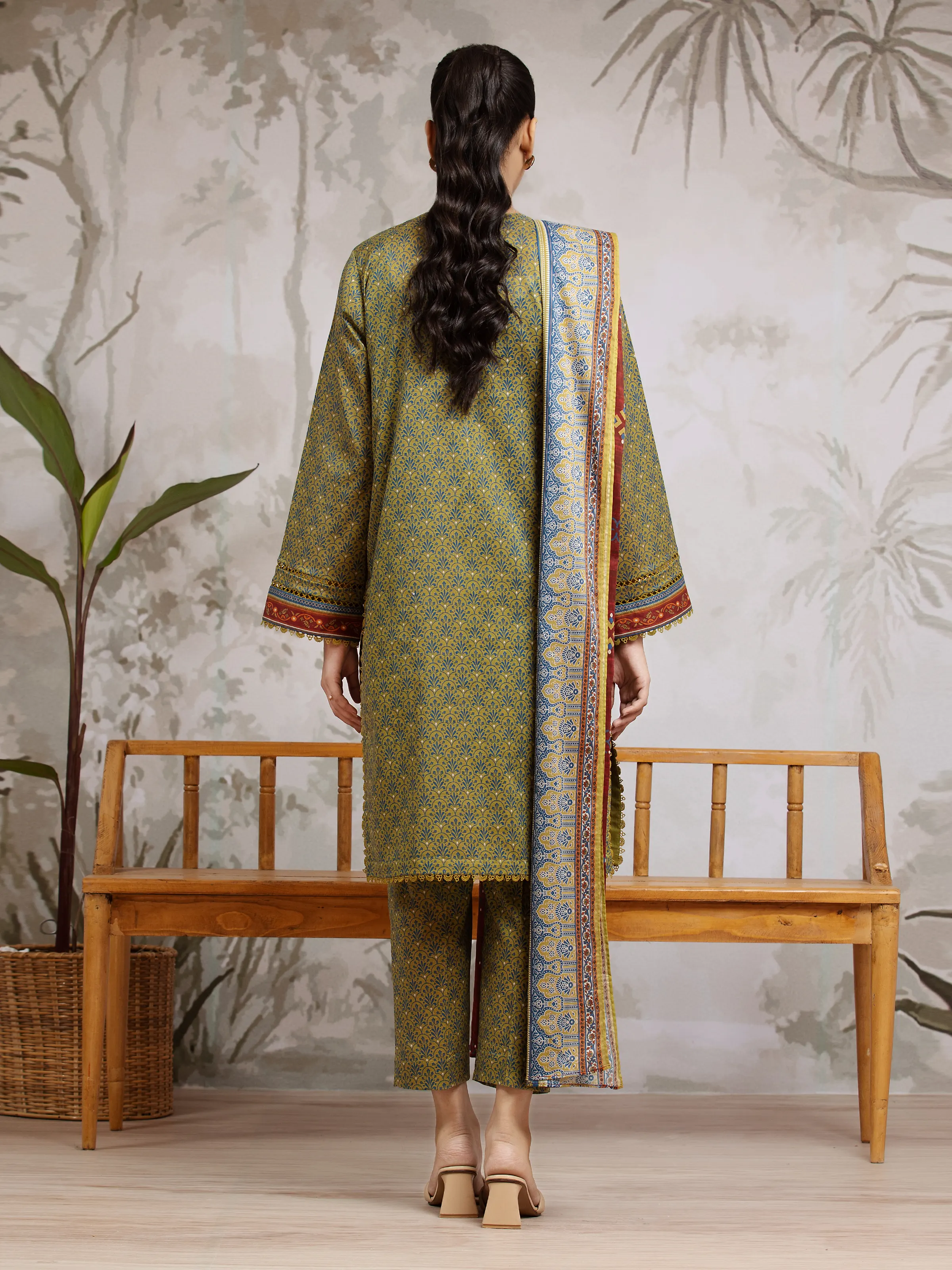 Unstitched Printed Khaddar Suit - EWU24A3-29307-3P - Image 2