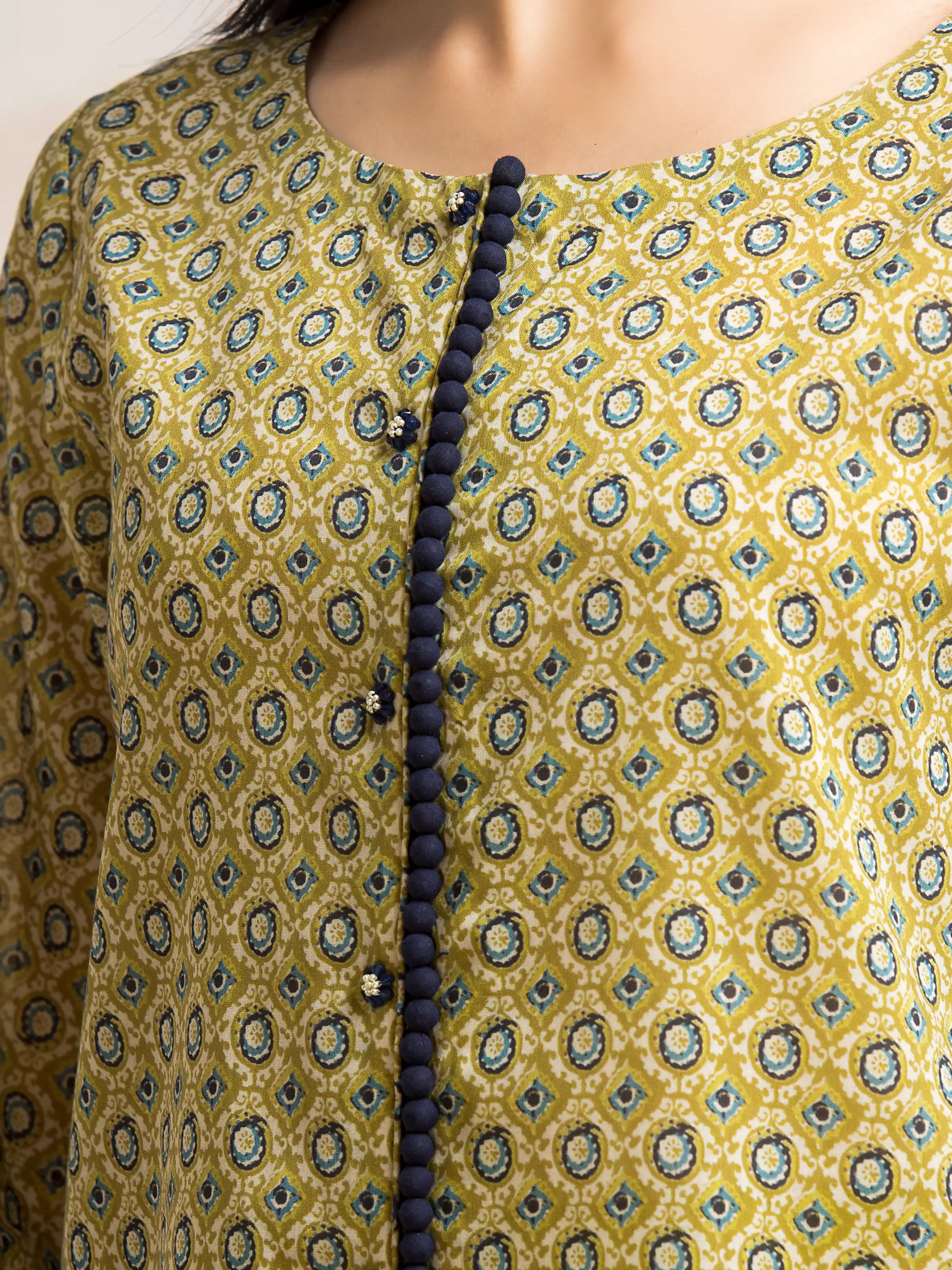 Unstitched Printed Khaddar Suit - EWU24A3-28042-3P - Image 6