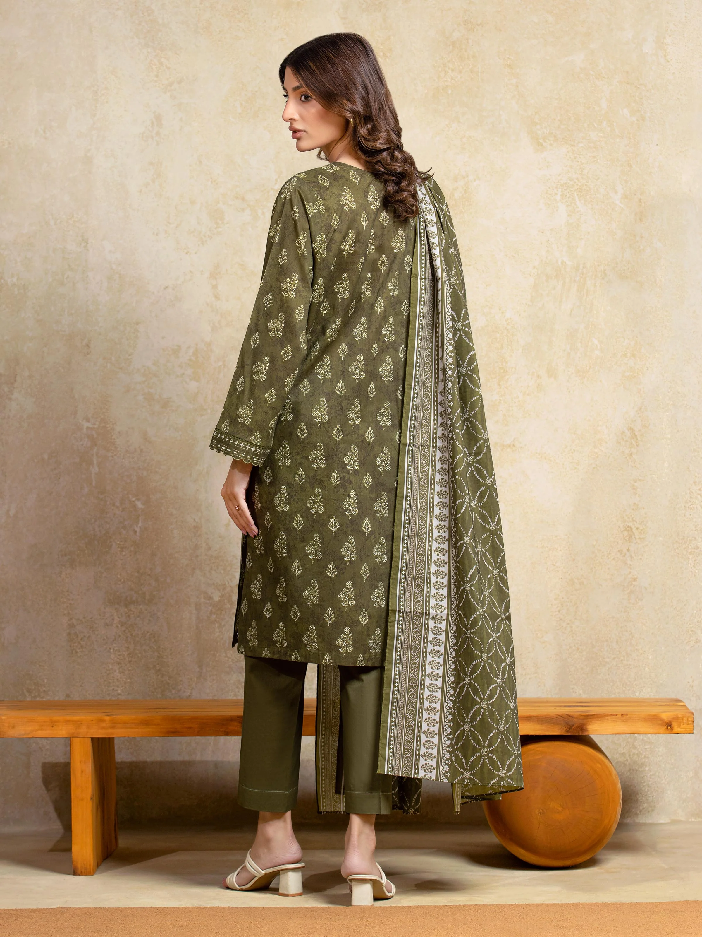 Unstitched Printed Khaddar Suit - EWU5A3-35913-3P - Image 5