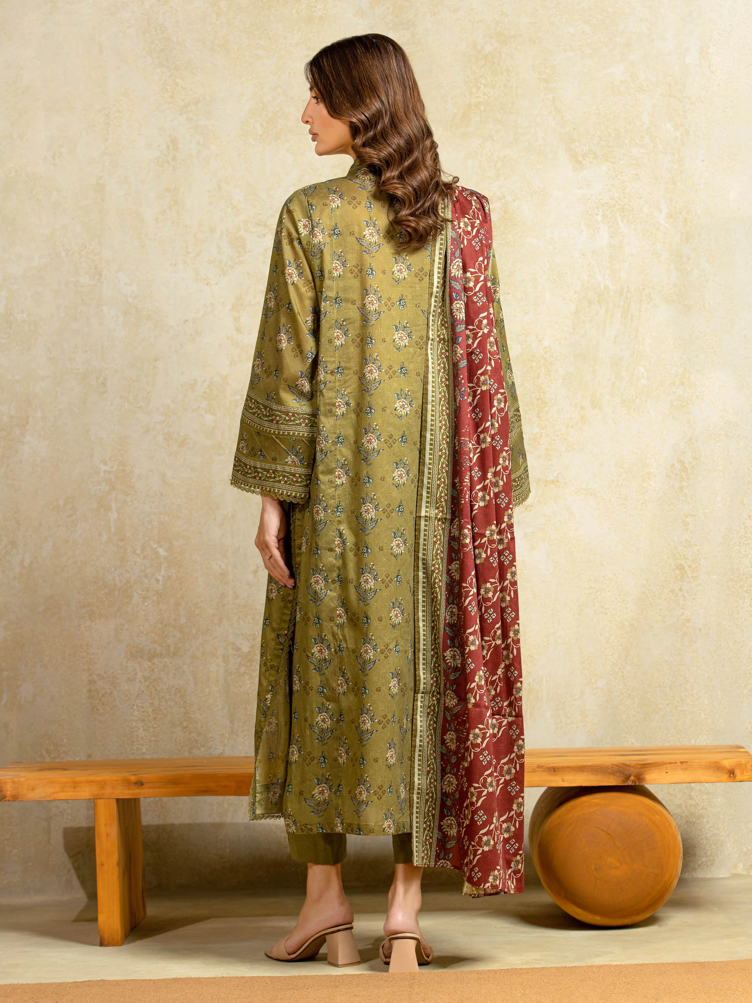 Unstitched Printed Khaddar Suit - EWU5A3-35957-3P - Image 5