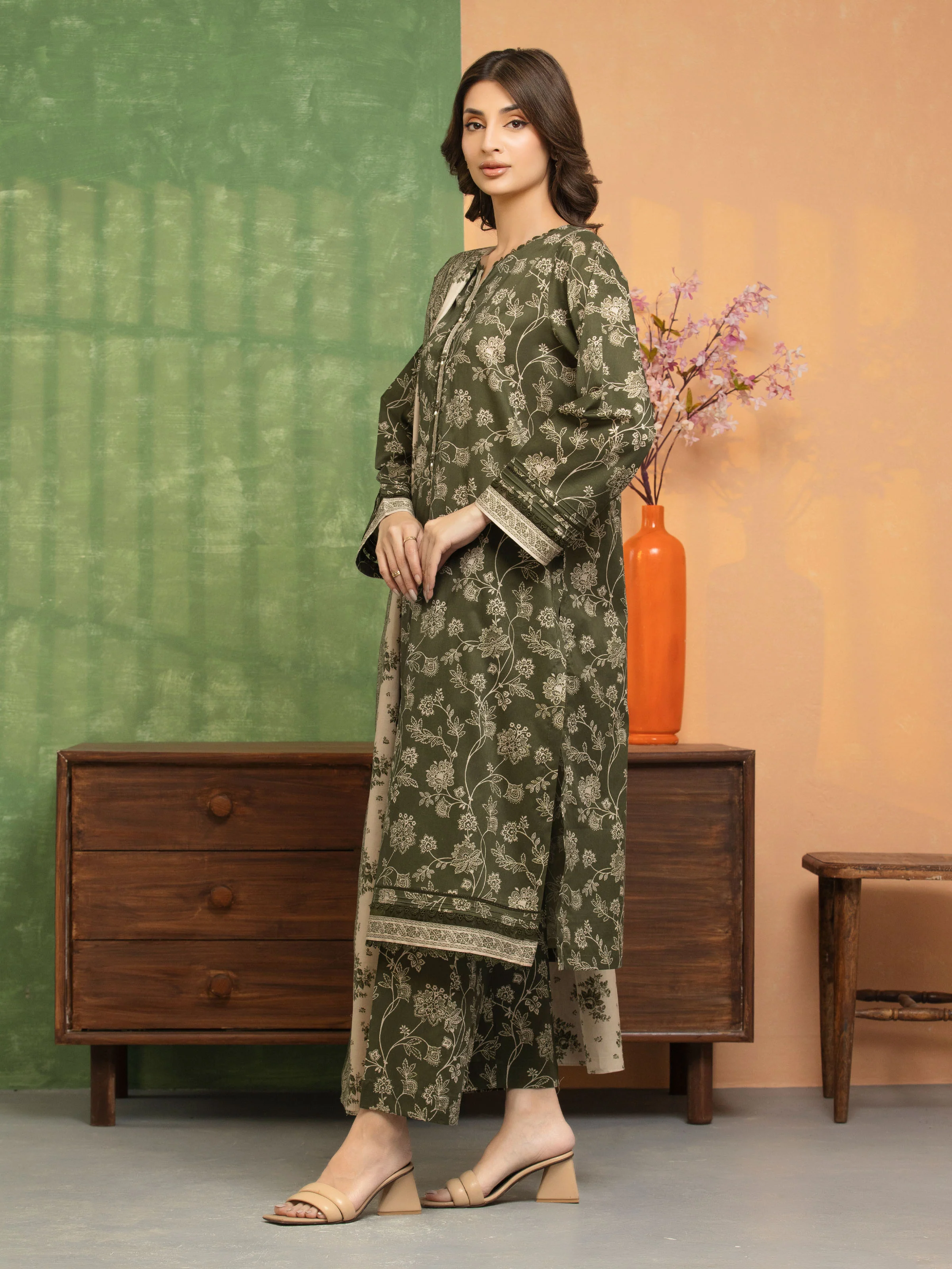 Unstitched Printed Khaddar Suit - EWU5A3-36110-3P - Image 5