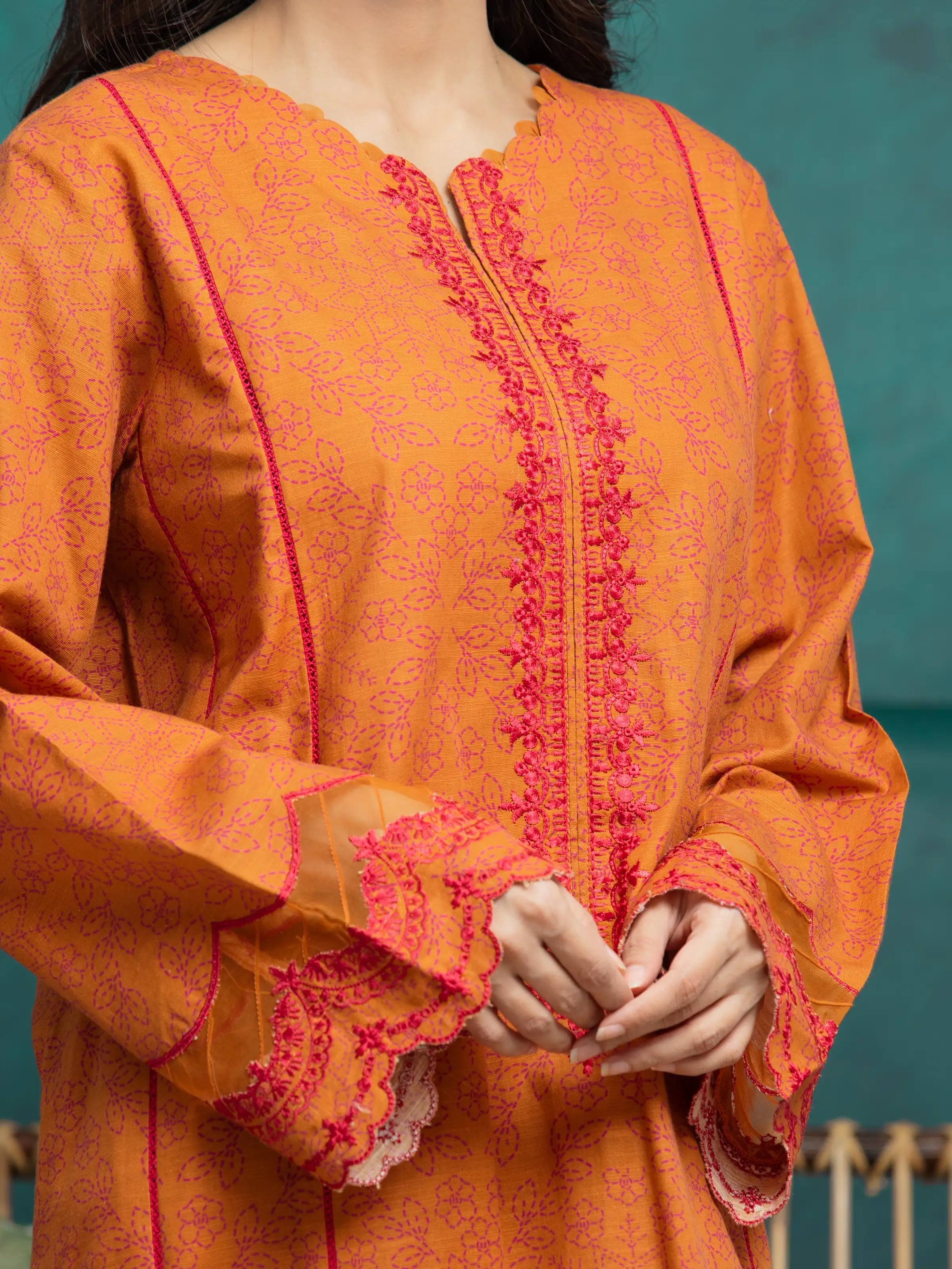 Unstitched Embroidered Khaddar Suit - EWU24V11-30180-3P - Image 3