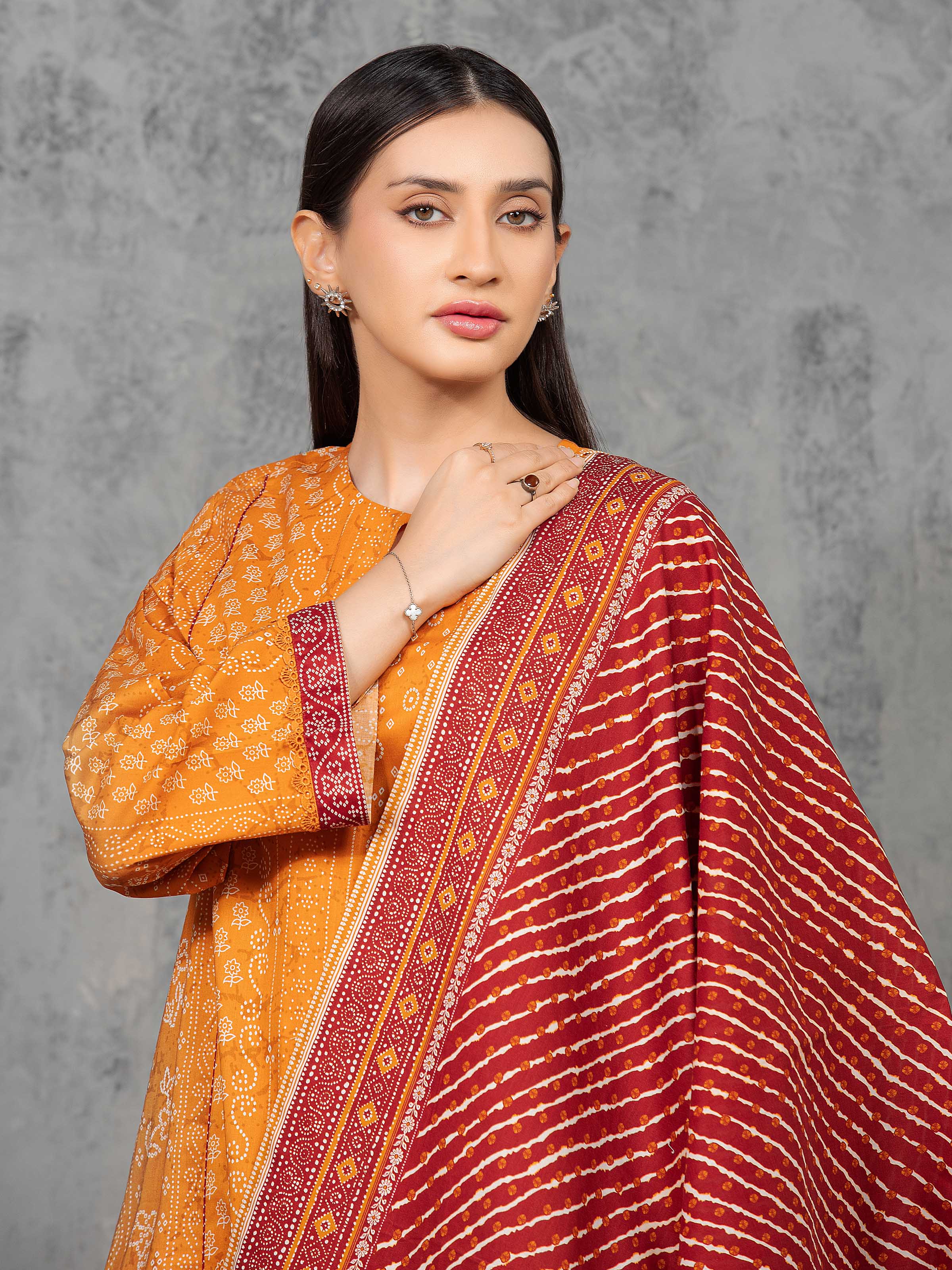 Unstitched Printed Cambric Suit - EWU5A2-35813-3P - Image 2