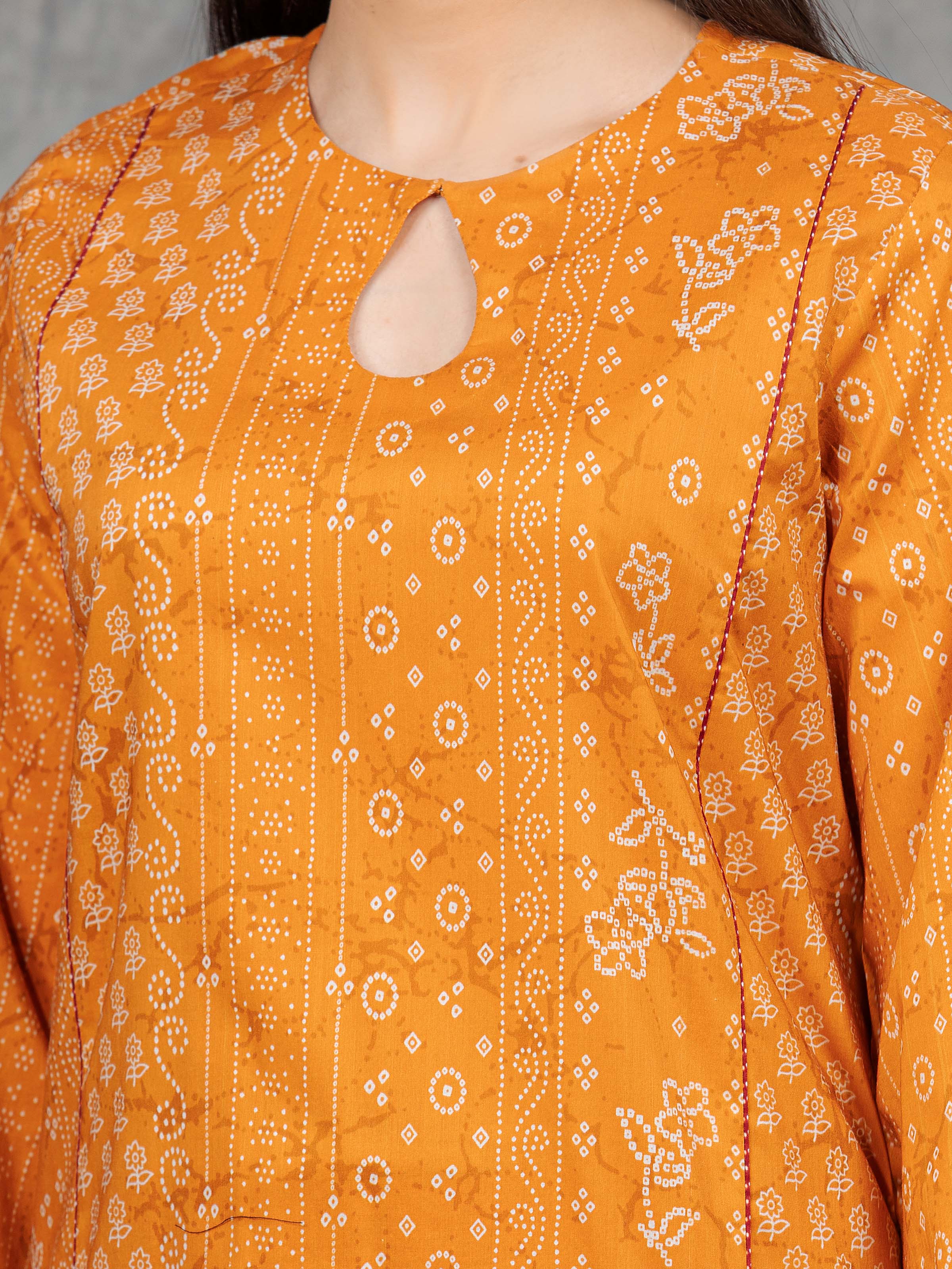 Unstitched Printed Cambric Suit - EWU5A2-35813-3P - Image 3