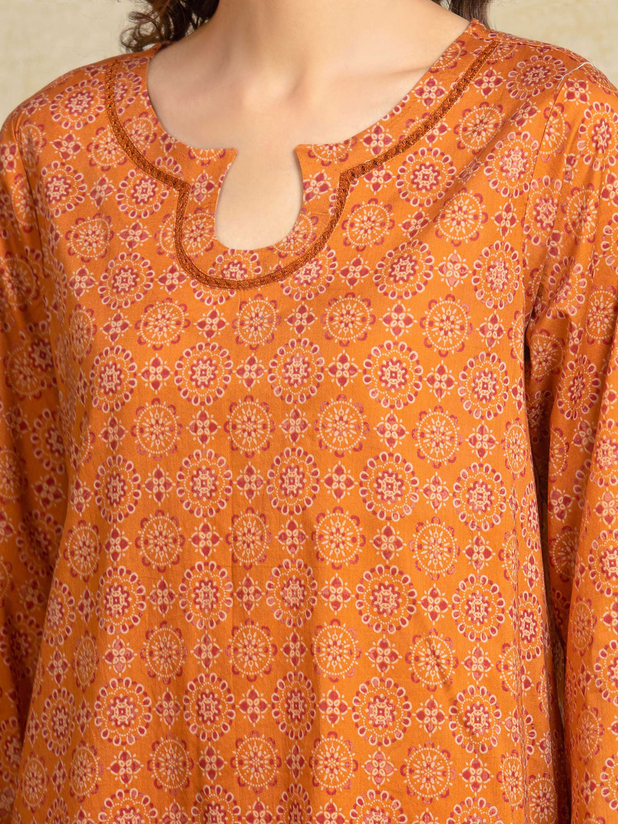 Unstitched Printed Khaddar Suit - EWU5A3-35917-3P - Image 4