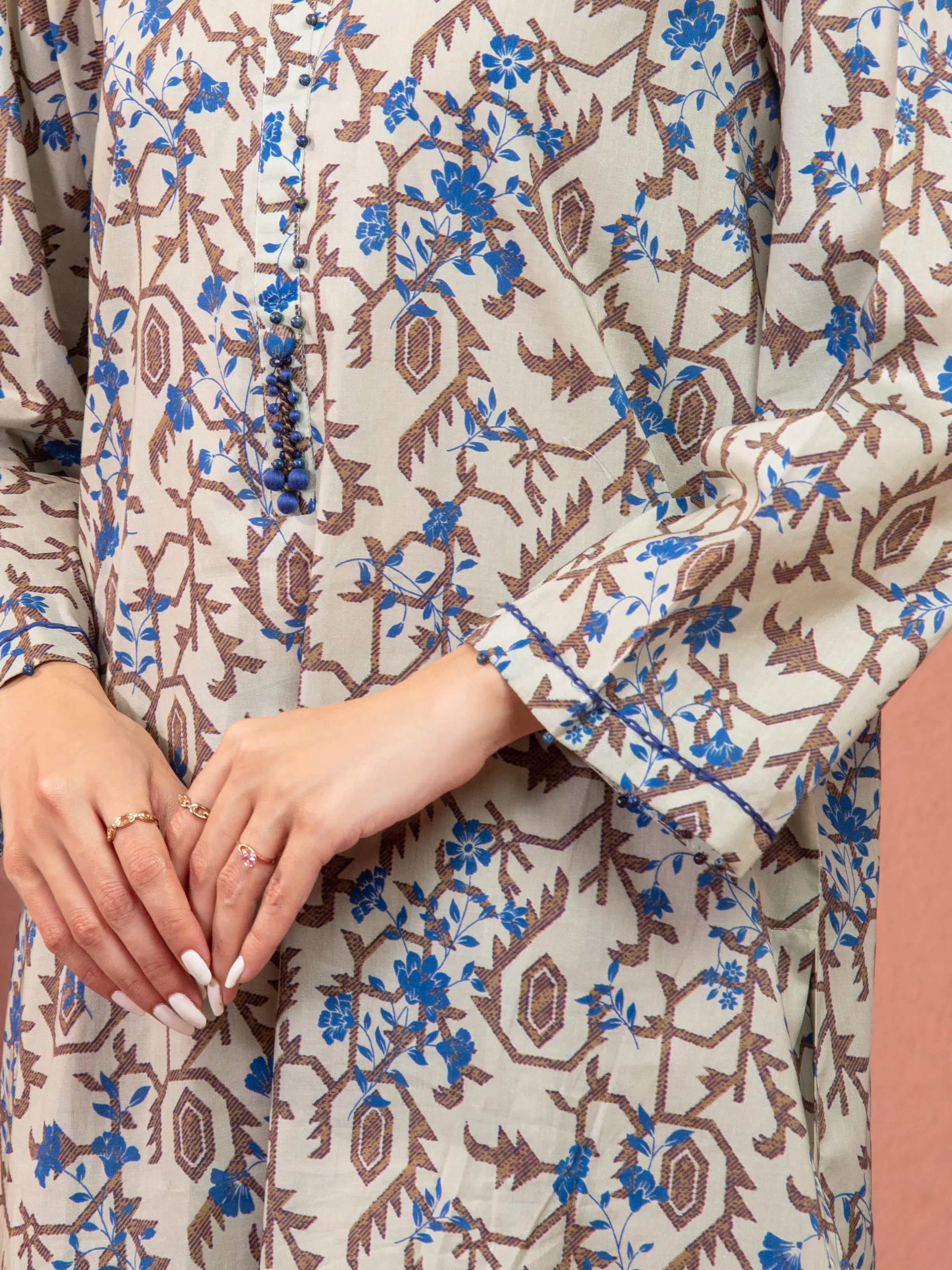 Unstitched Printed Lawn Suit - EWU5A1-35231-3P - Image 3