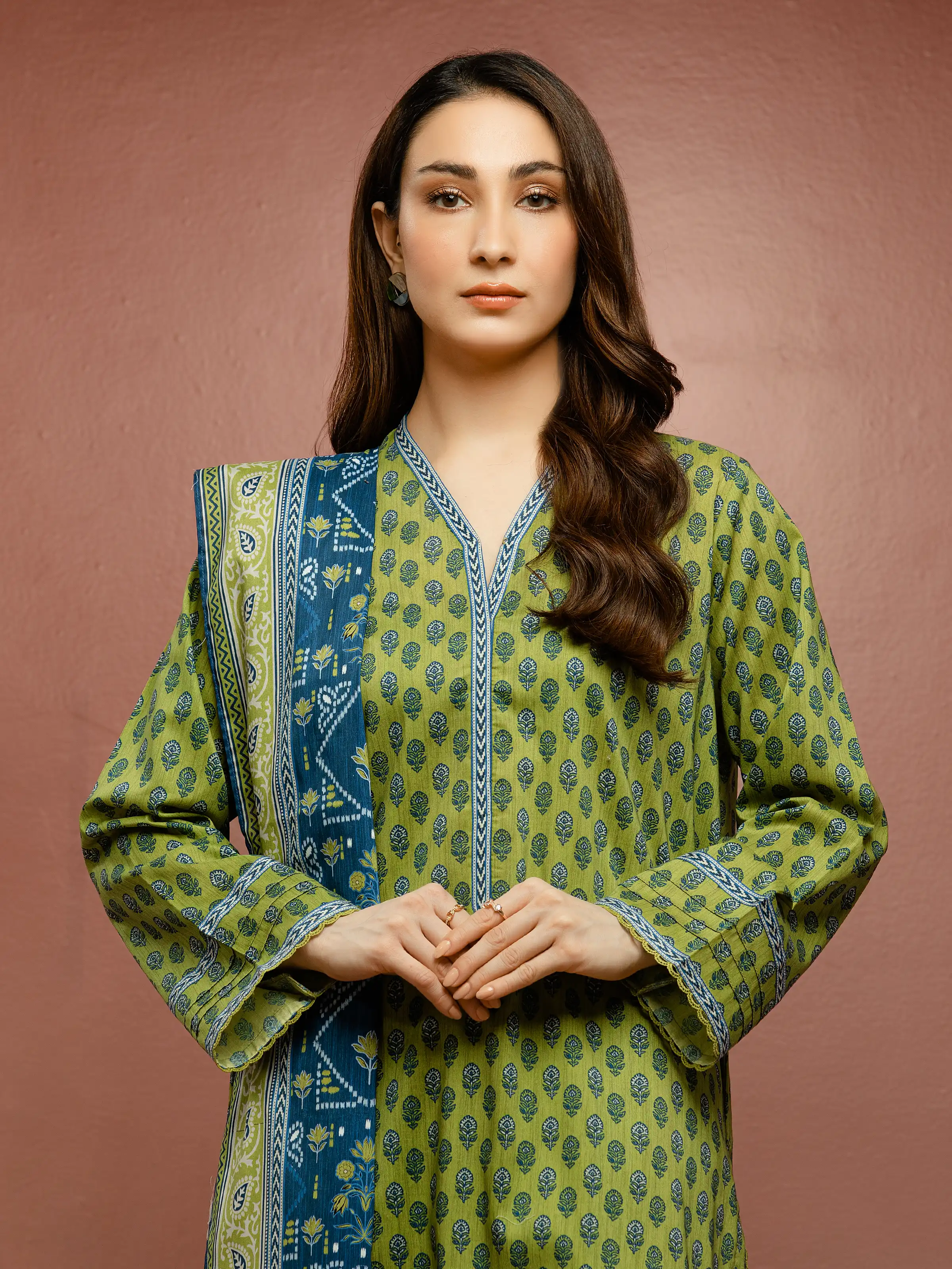 Unstitched Printed Lawn Suit - EWU5A1-35061-3P - Image 3
