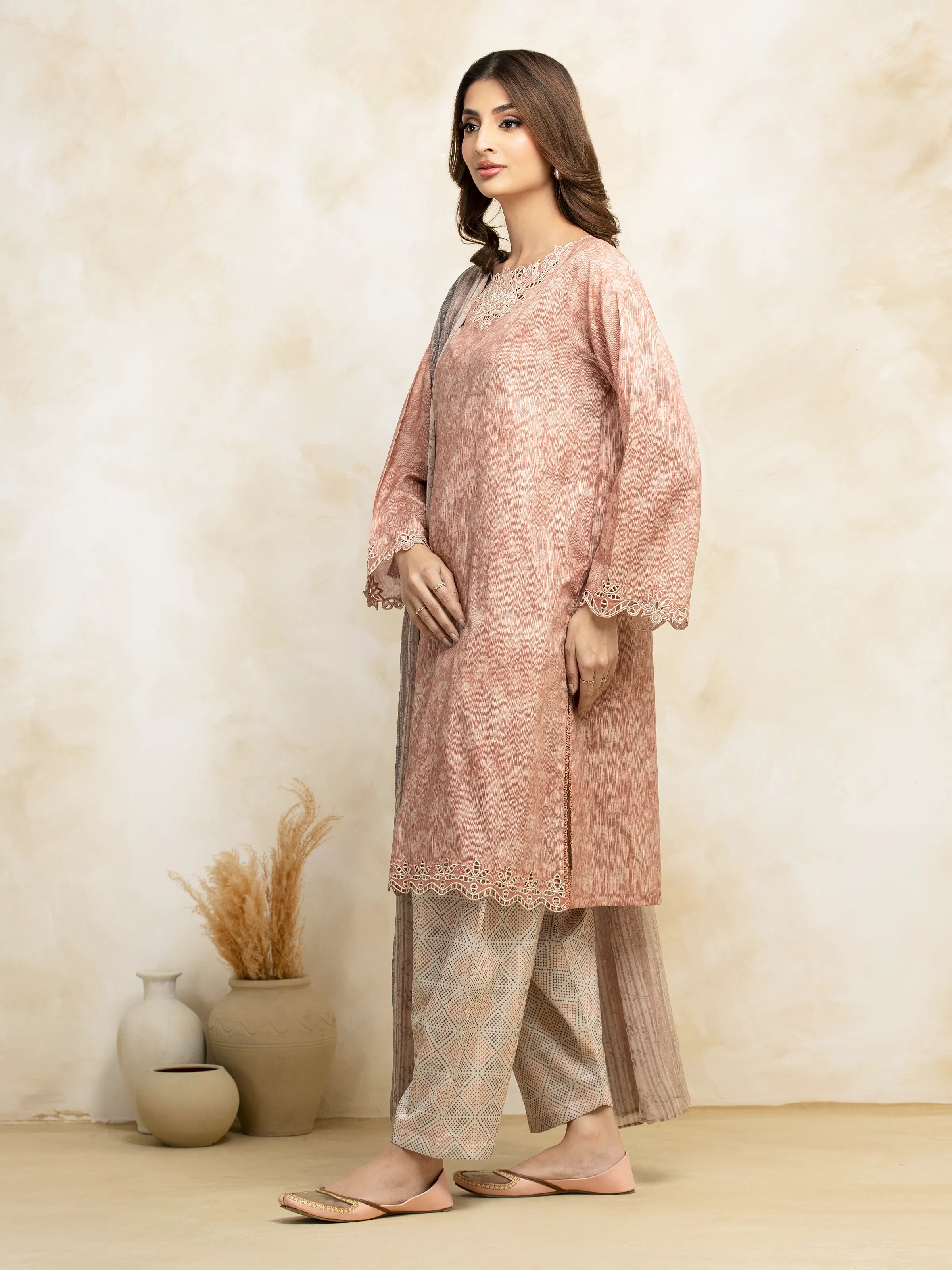 Unstitched Embroidered Lawn Suit - EWU5V1-31096-3P - Image 2