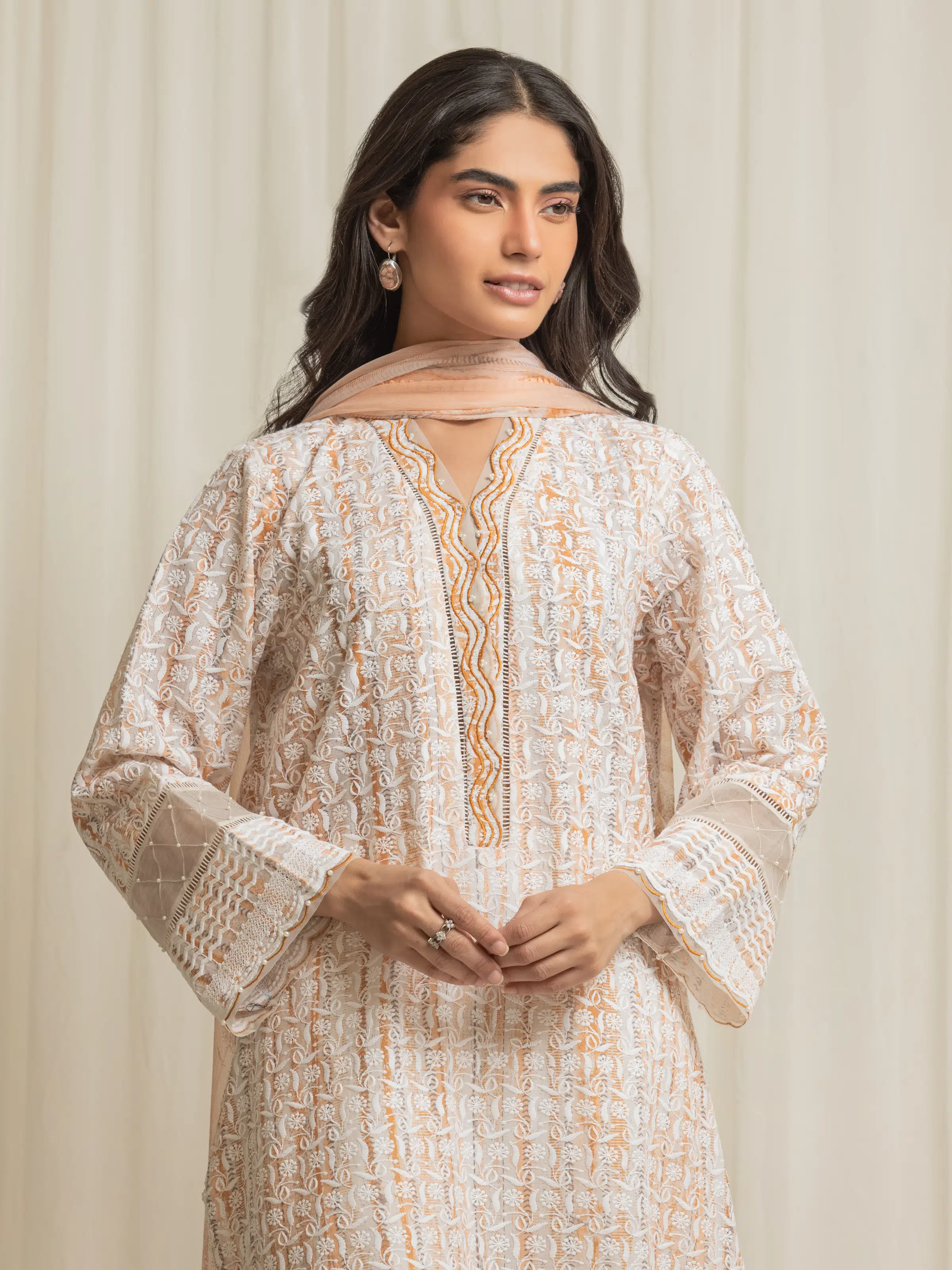 Unstitched Embroidered Cambric Suit - EWU6V2-33511-3P - Image 2