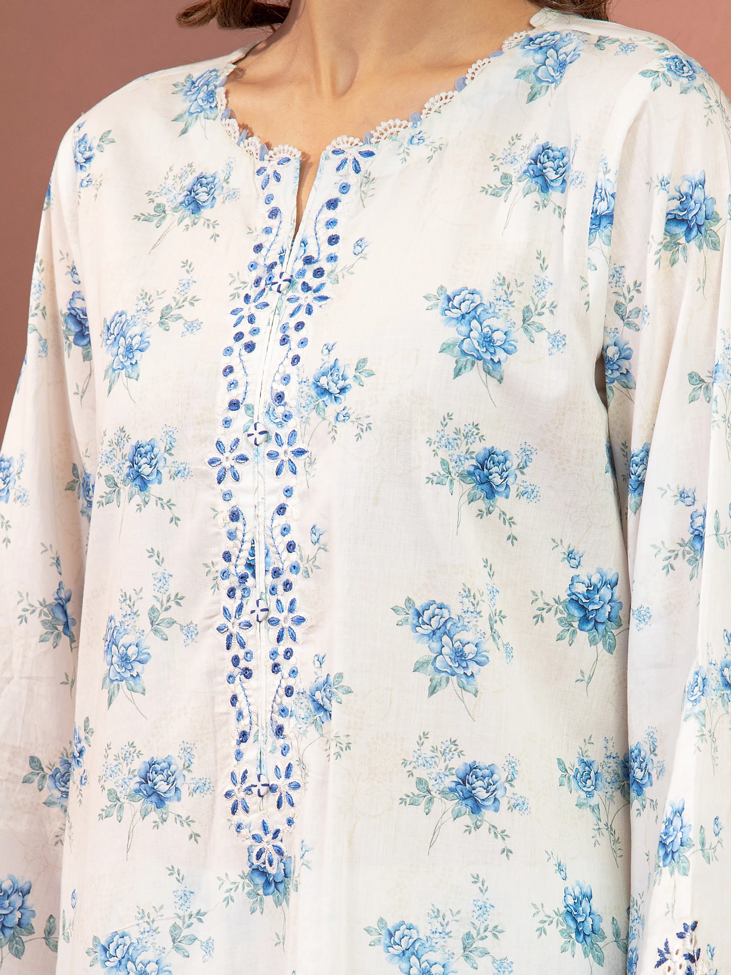 Unstitched Embroidered Lawn Suit - EWU5V1-31488-3P - Image 2