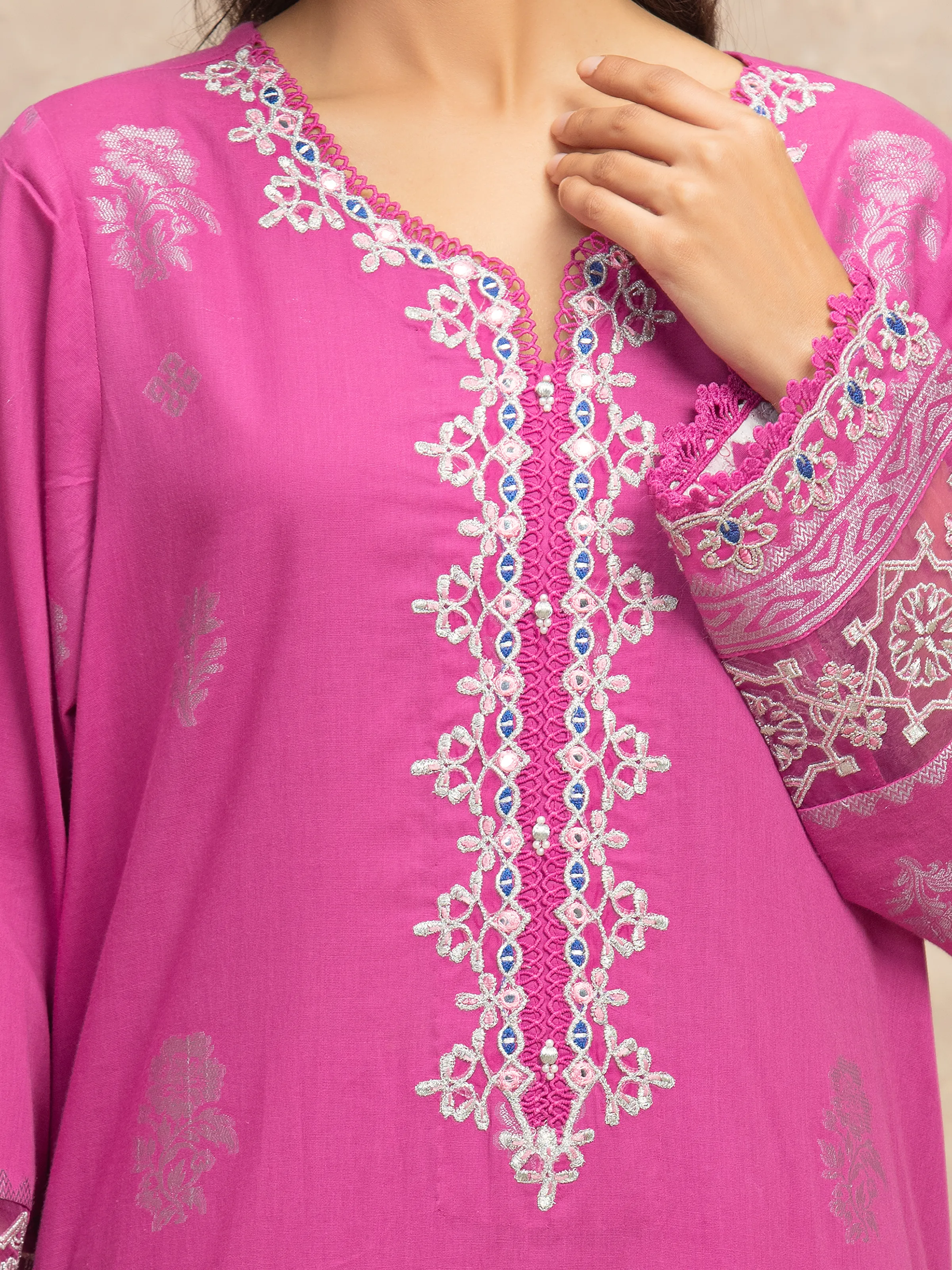 Unstitched Embroidered Jacquard Suit - EWU5V3-31850-3P - Image 3