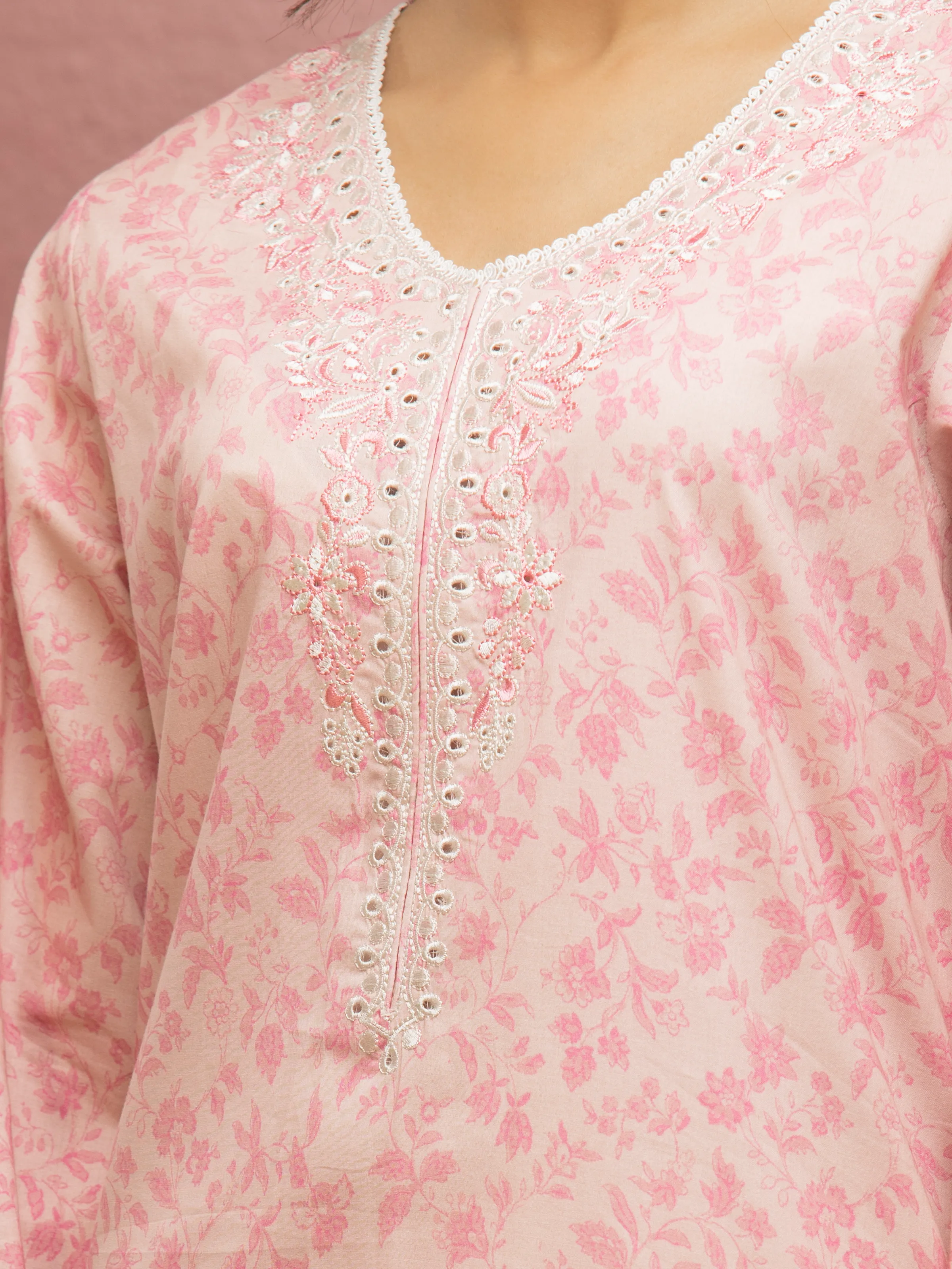 Unstitched Embroidered Lawn Suit - EWU5V1-31081-3P - Image 3