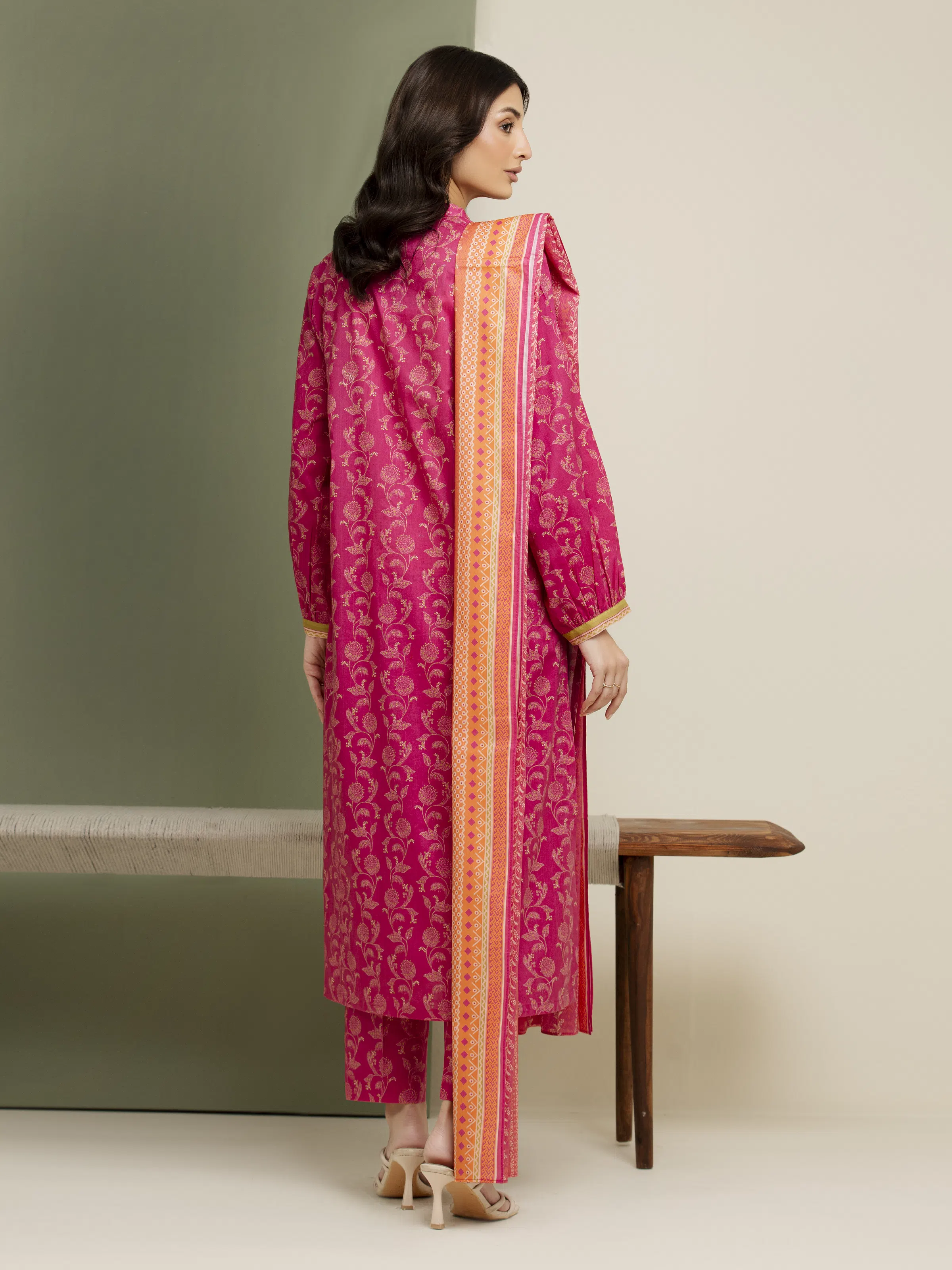 Unstitched Printed Lawn Suit - EWU5A1-35171-3P - Image 6