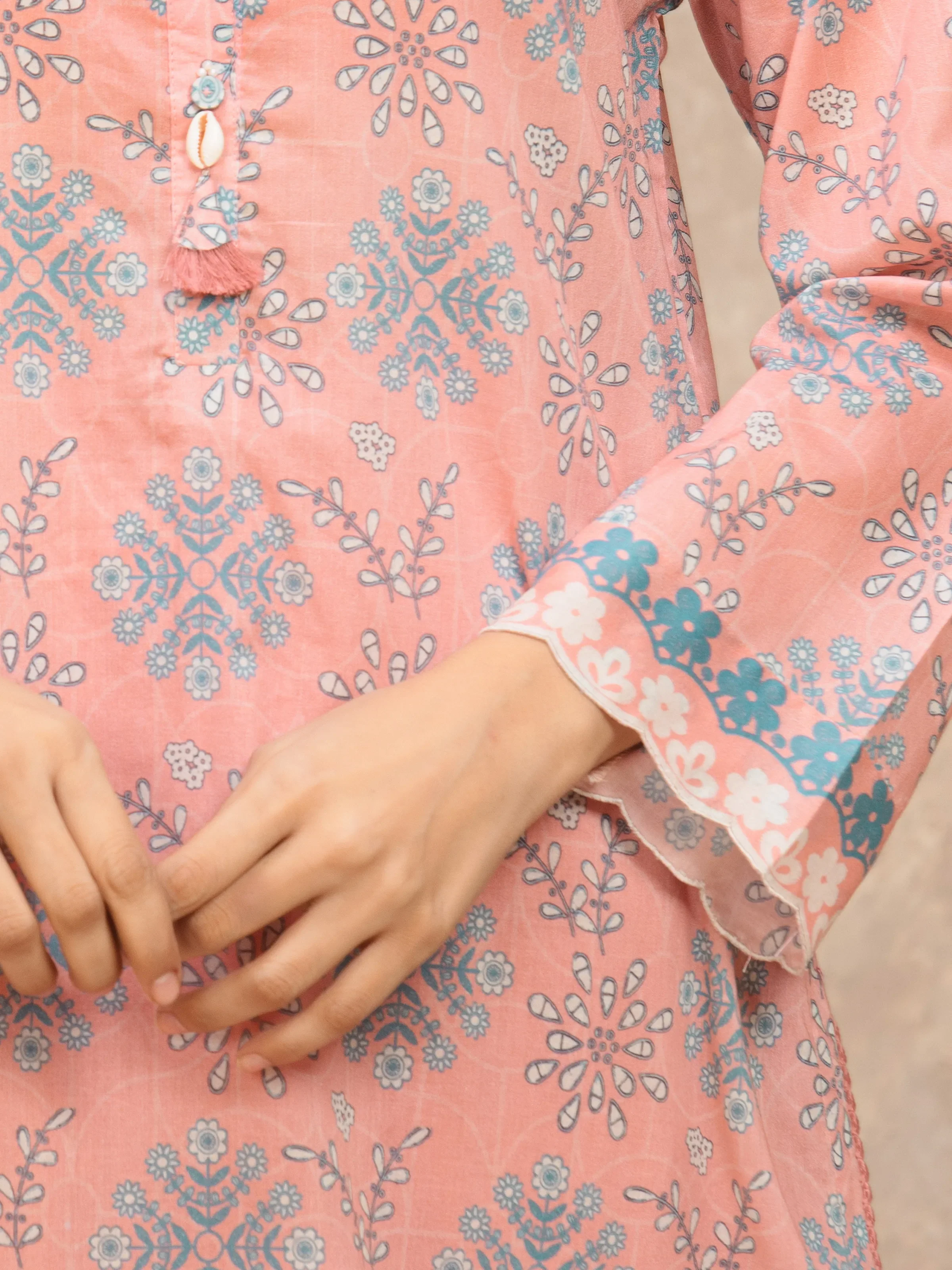 Unstitched Printed Lawn Suit - EWU6A1-36535-3P - Image 3