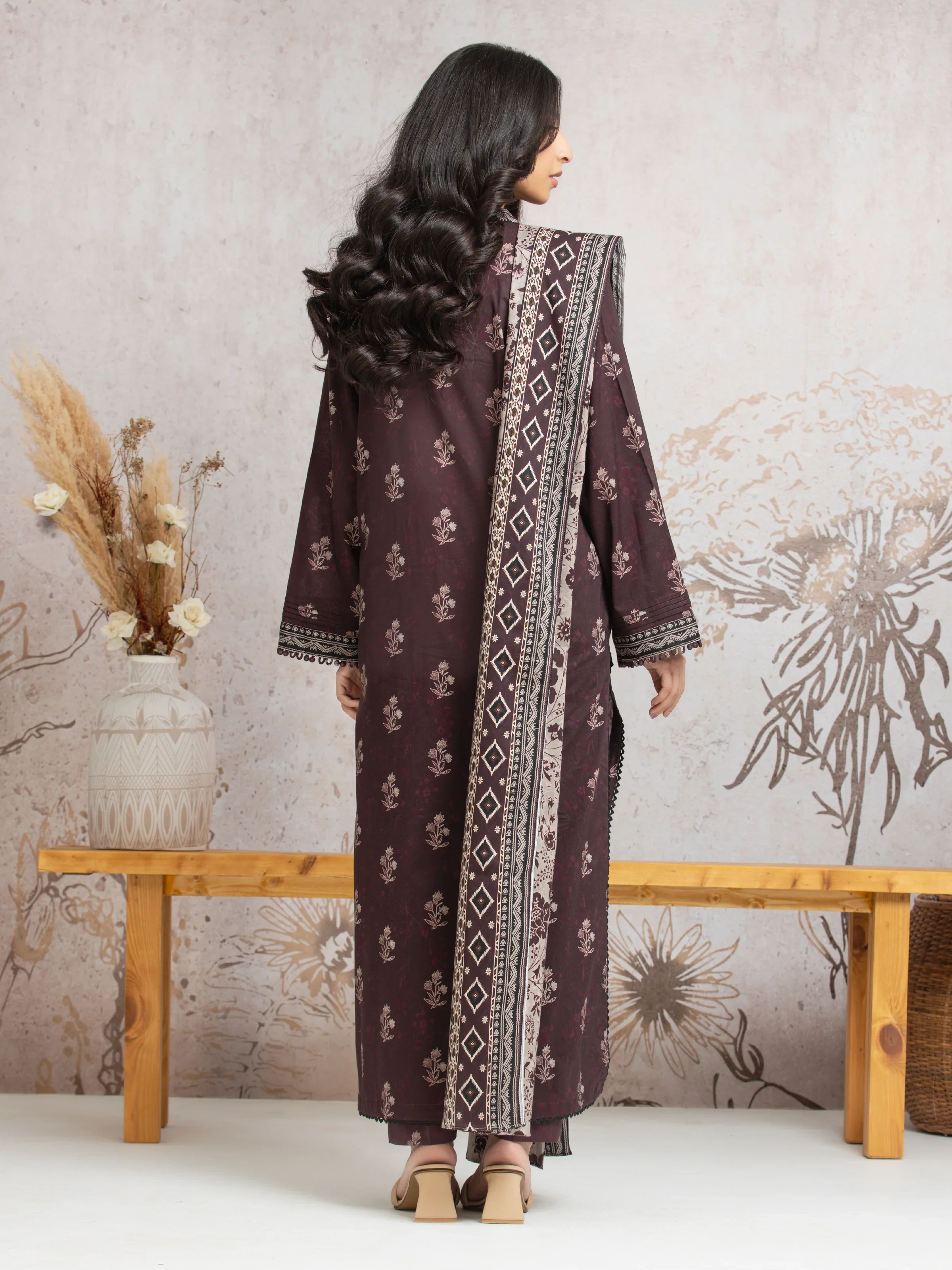 Unstitched Printed Cambric Suit - EWU24A2-29633-3P - Image 2