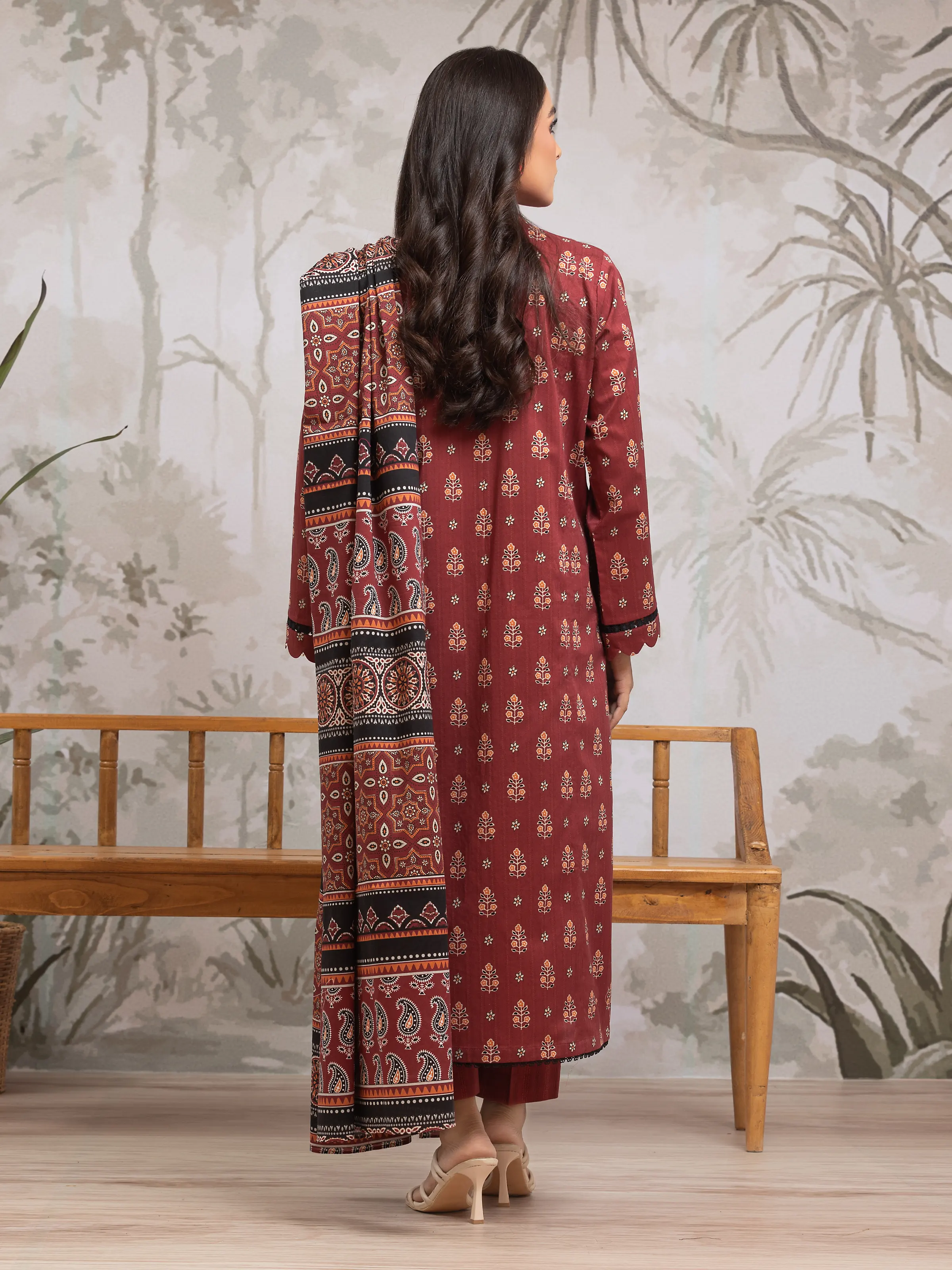 Unstitched Printed Khaddar Suit - EWU24A3-29645-3P - Image 2