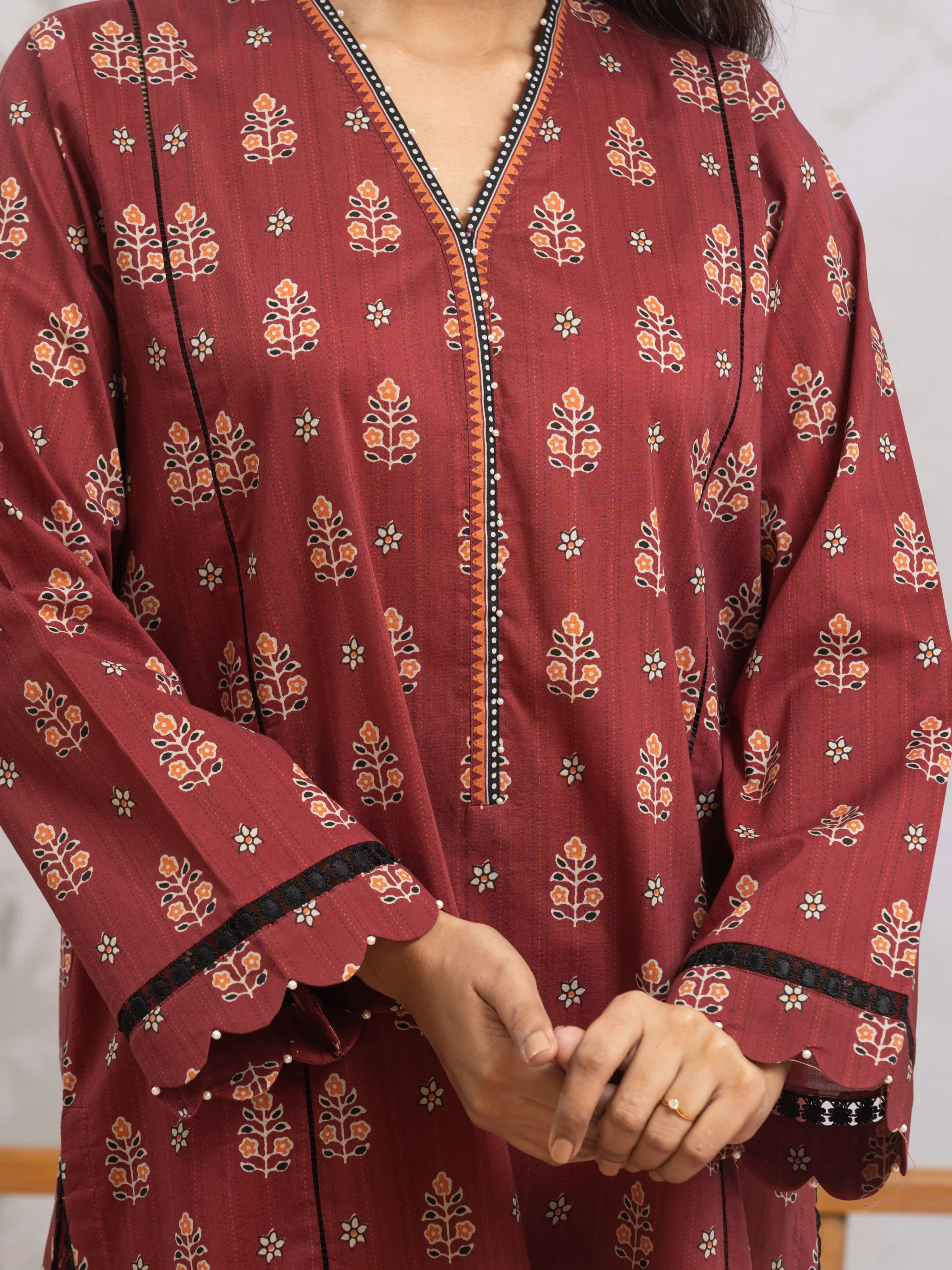 Unstitched Printed Khaddar Suit - EWU24A3-29645-3P - Image 4
