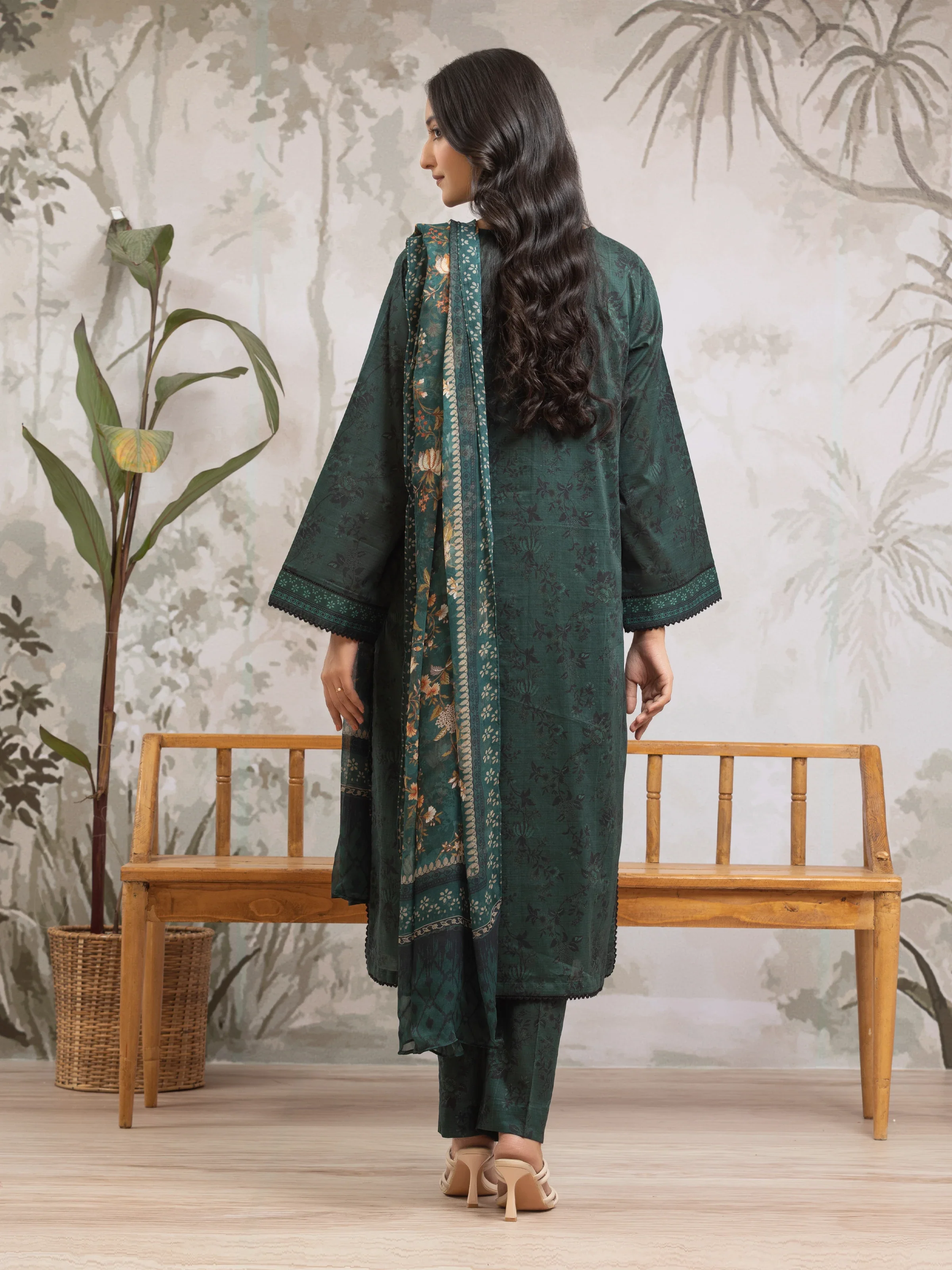 Unstitched Printed Khaddar Suit - EWU24M2-180 - Image 2