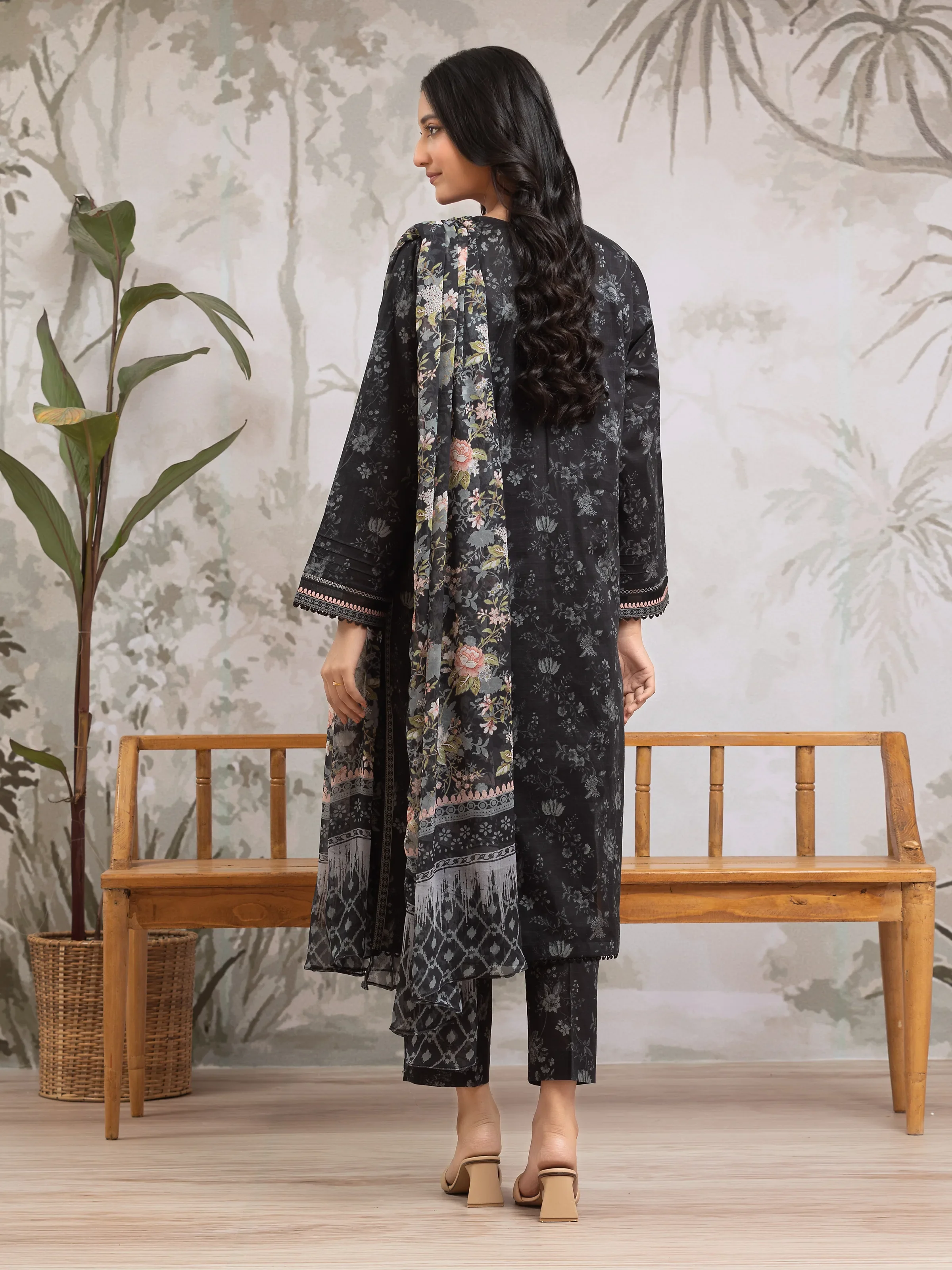 Unstitched Printed Khaddar Suit - EWU24M2-181 - Image 3