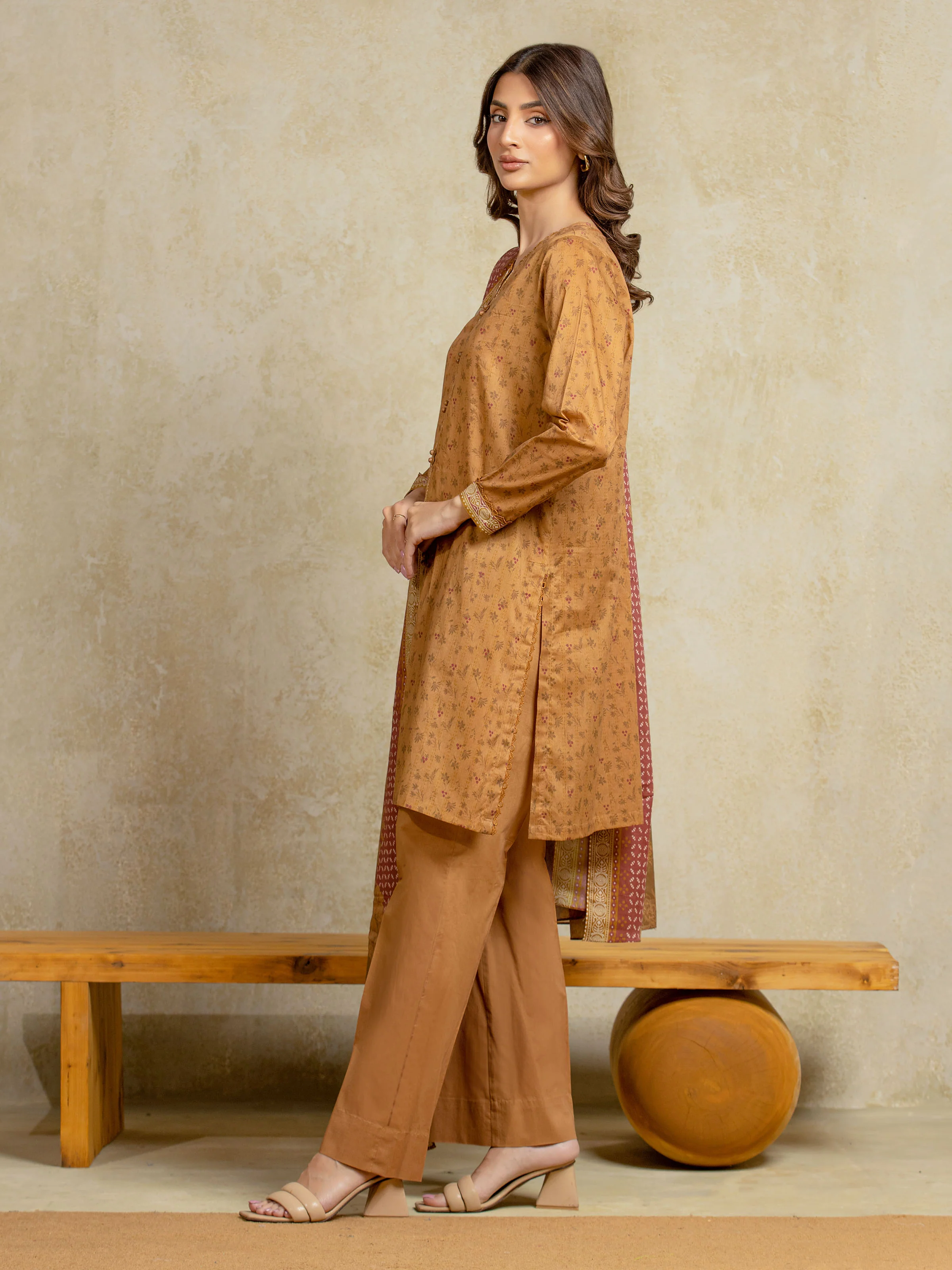 Unstitched Printed Khaddar Shirt Dupatta - EWU5A3-35969SD - Image 5