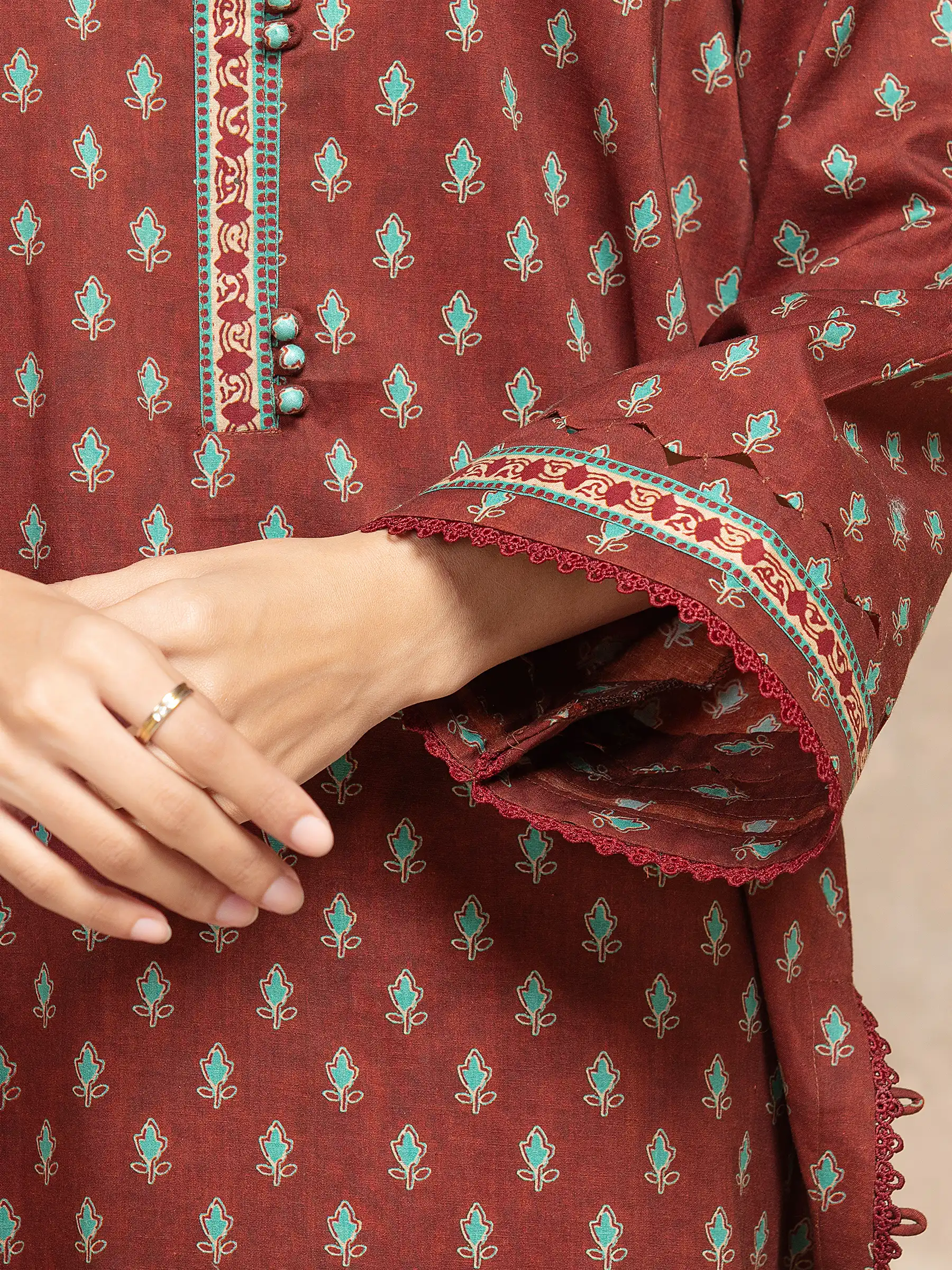 Unstitched Printed Khaddar Shirt Dupatta - EWU5M3-009SD - Image 3