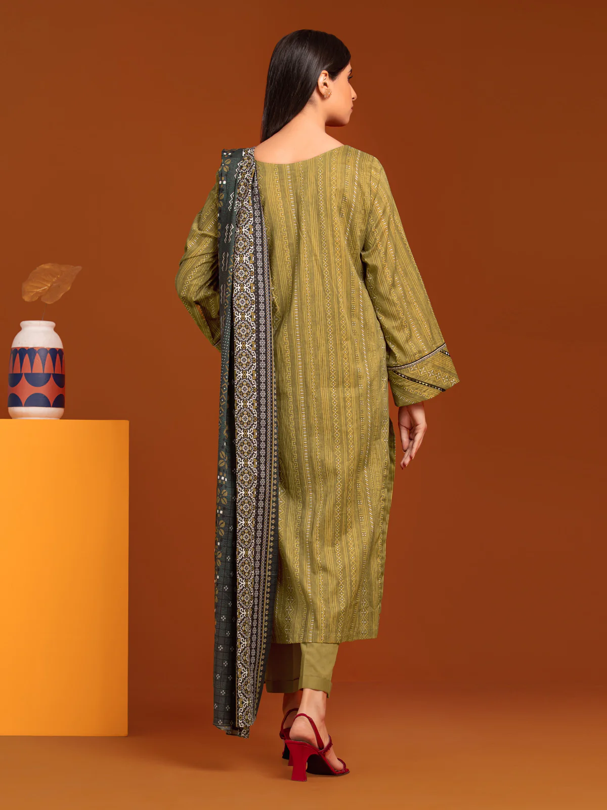 Unstitched Printed Khaddar Shirt - EWU23A3-27170S - Image 6
