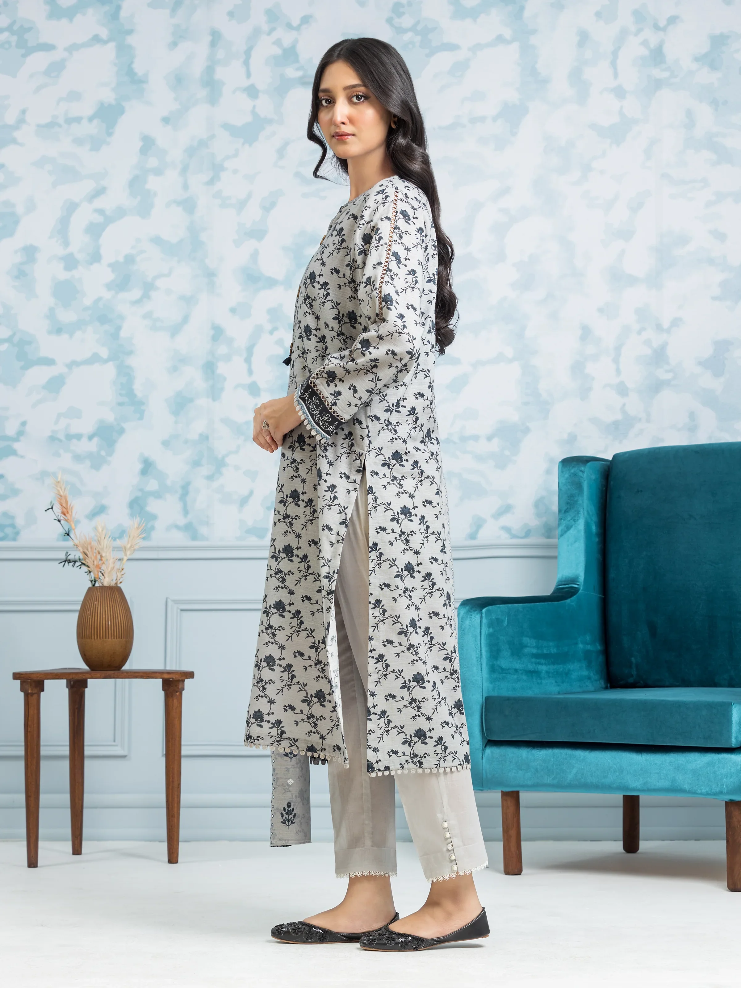 Unstitched  Printed Khaddar Shirt - EWU24A3-29315S - Image 5