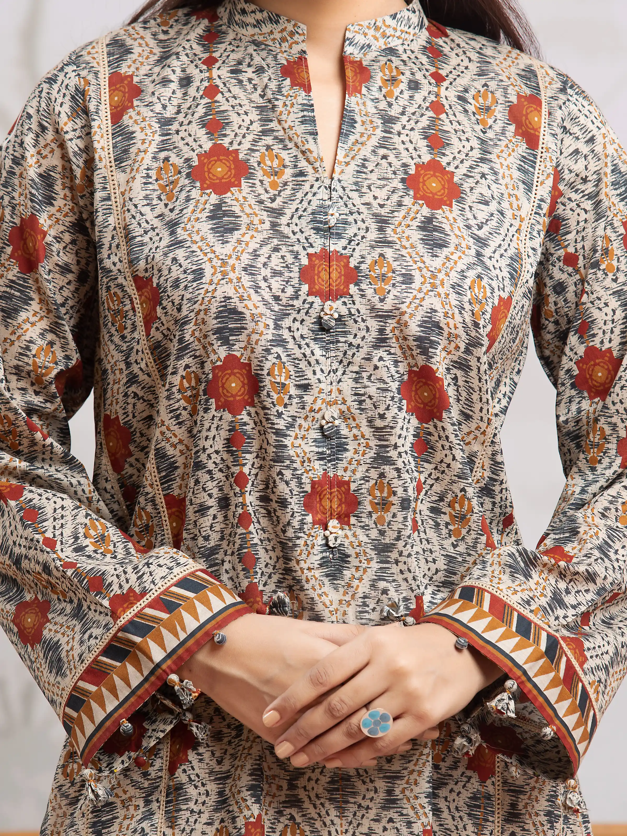 Unstitched Printed Khaddar Shirt - EWU24A3-29327S - Image 2