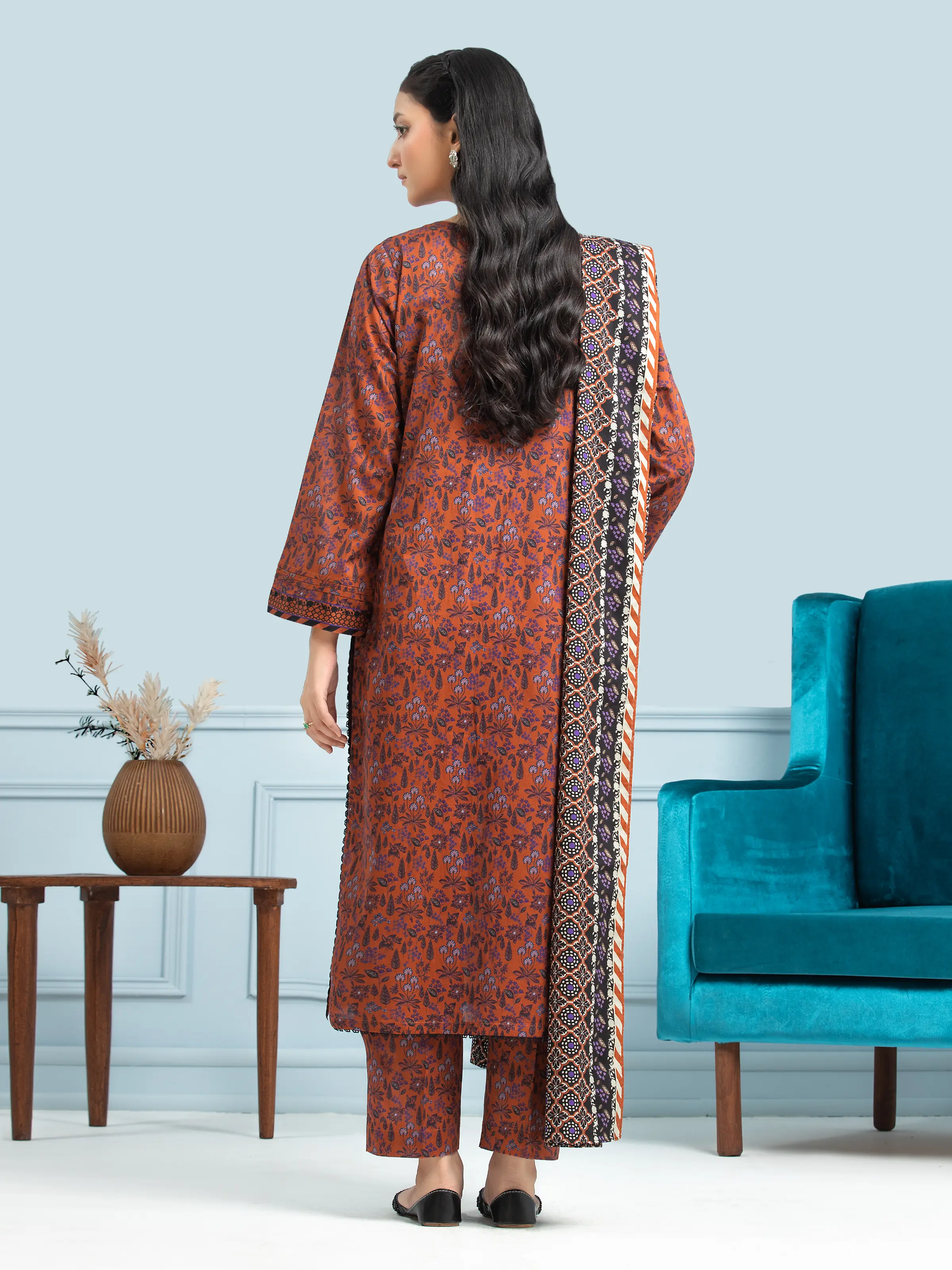 Unstitched Printed Khaddar Shirt Dupatta - EWU24A3-29707SD - Image 4