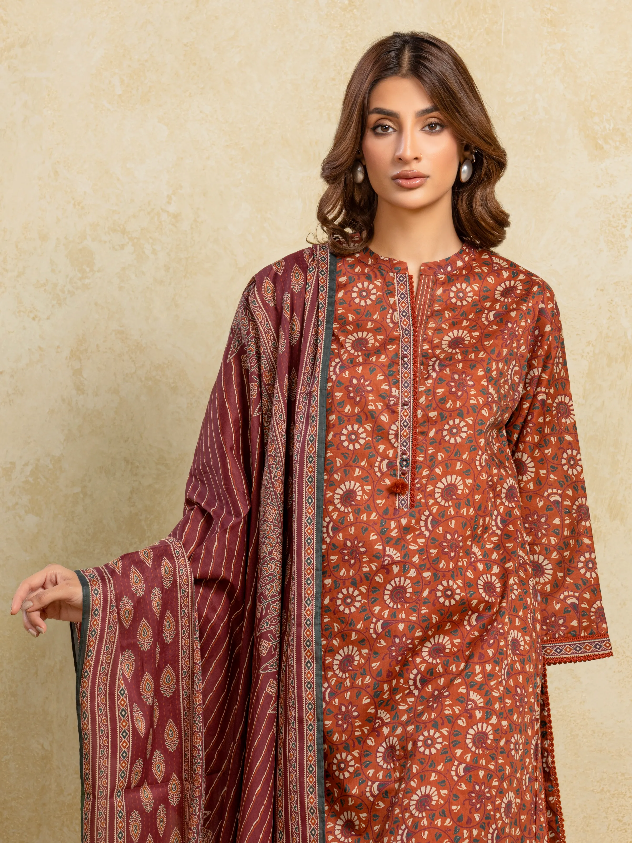 Unstitched Printed Khaddar Suit - EWU5A3-35977-3P - Image 2