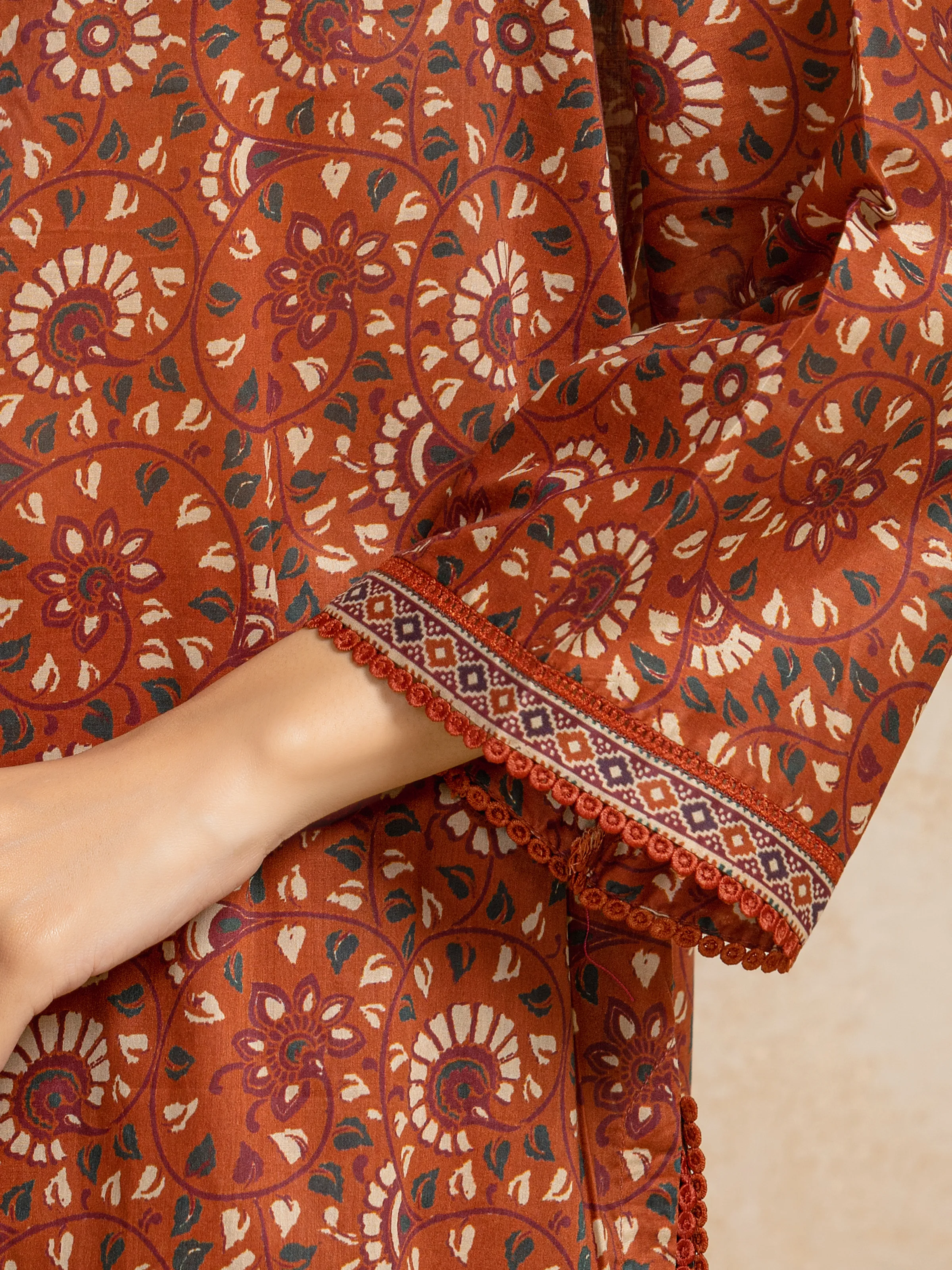 Unstitched Printed Khaddar Suit - EWU5A3-35977-3P - Image 3