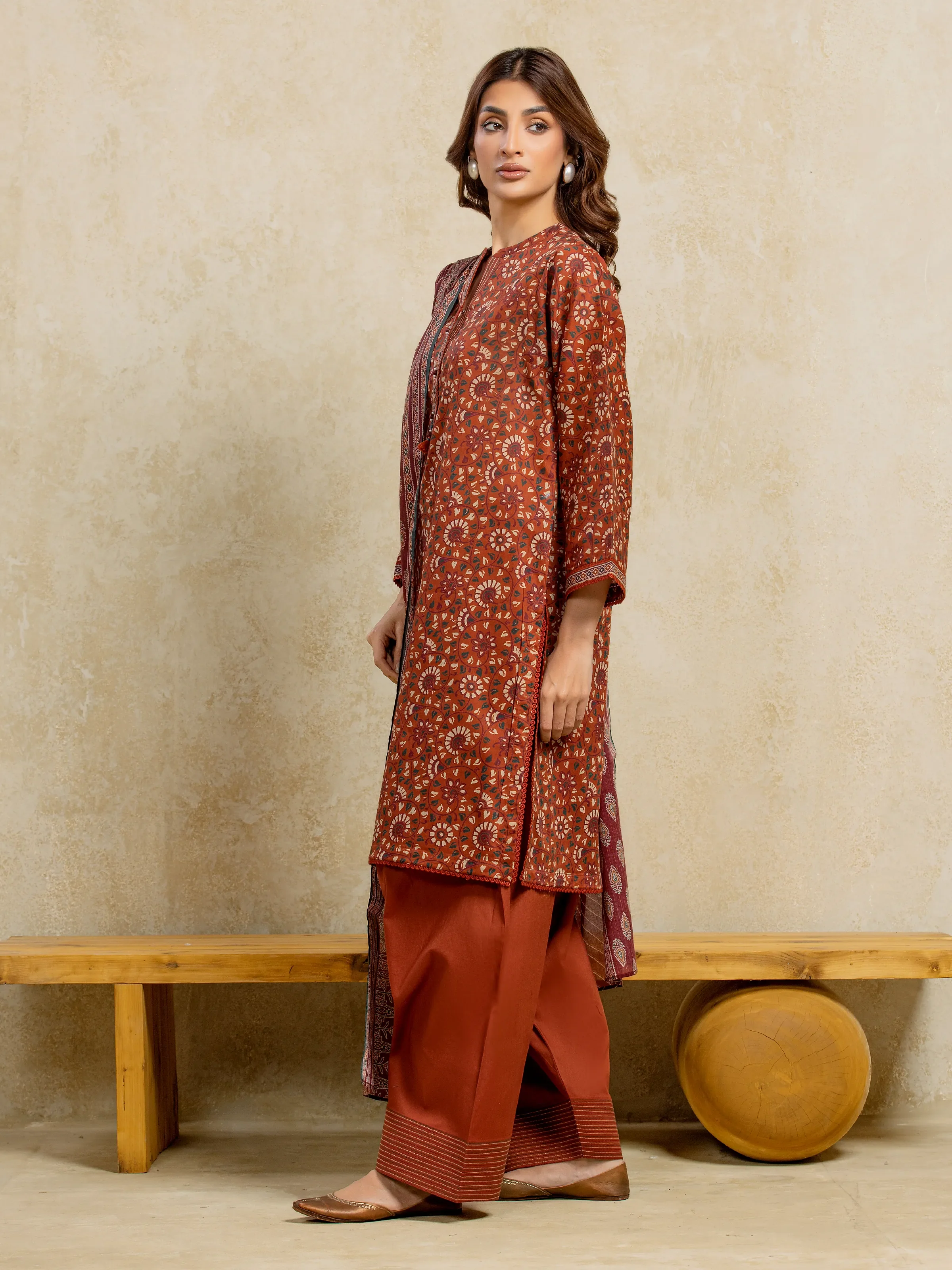 Unstitched Printed Khaddar Suit - EWU5A3-35977-3P - Image 5