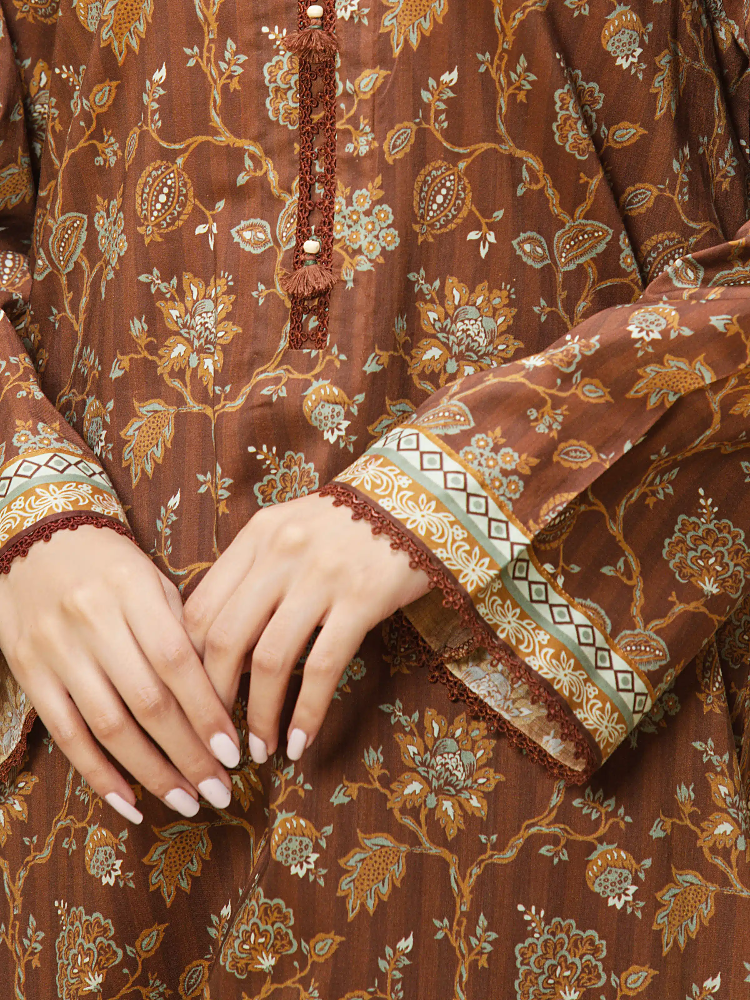 Unstitched Printed Khaddar Suit - EWU5A3-35997-3P - Image 3