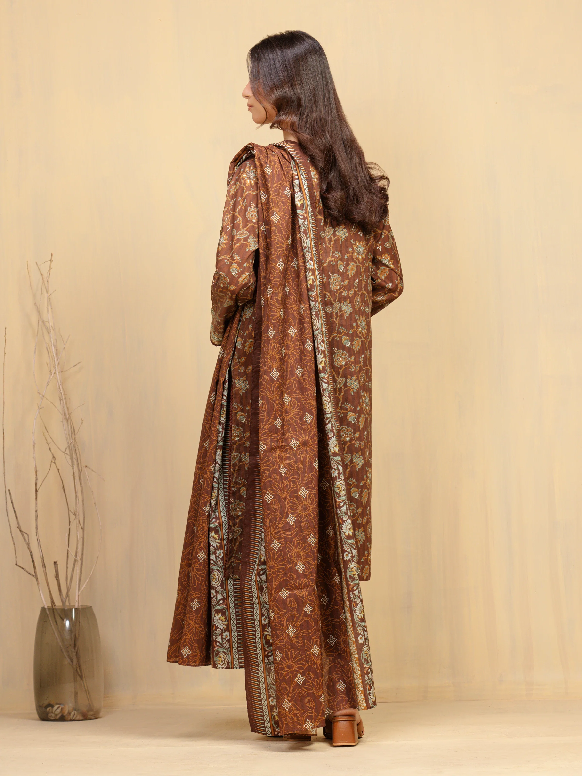 Unstitched Printed Khaddar Suit - EWU5A3-35997-3P - Image 5
