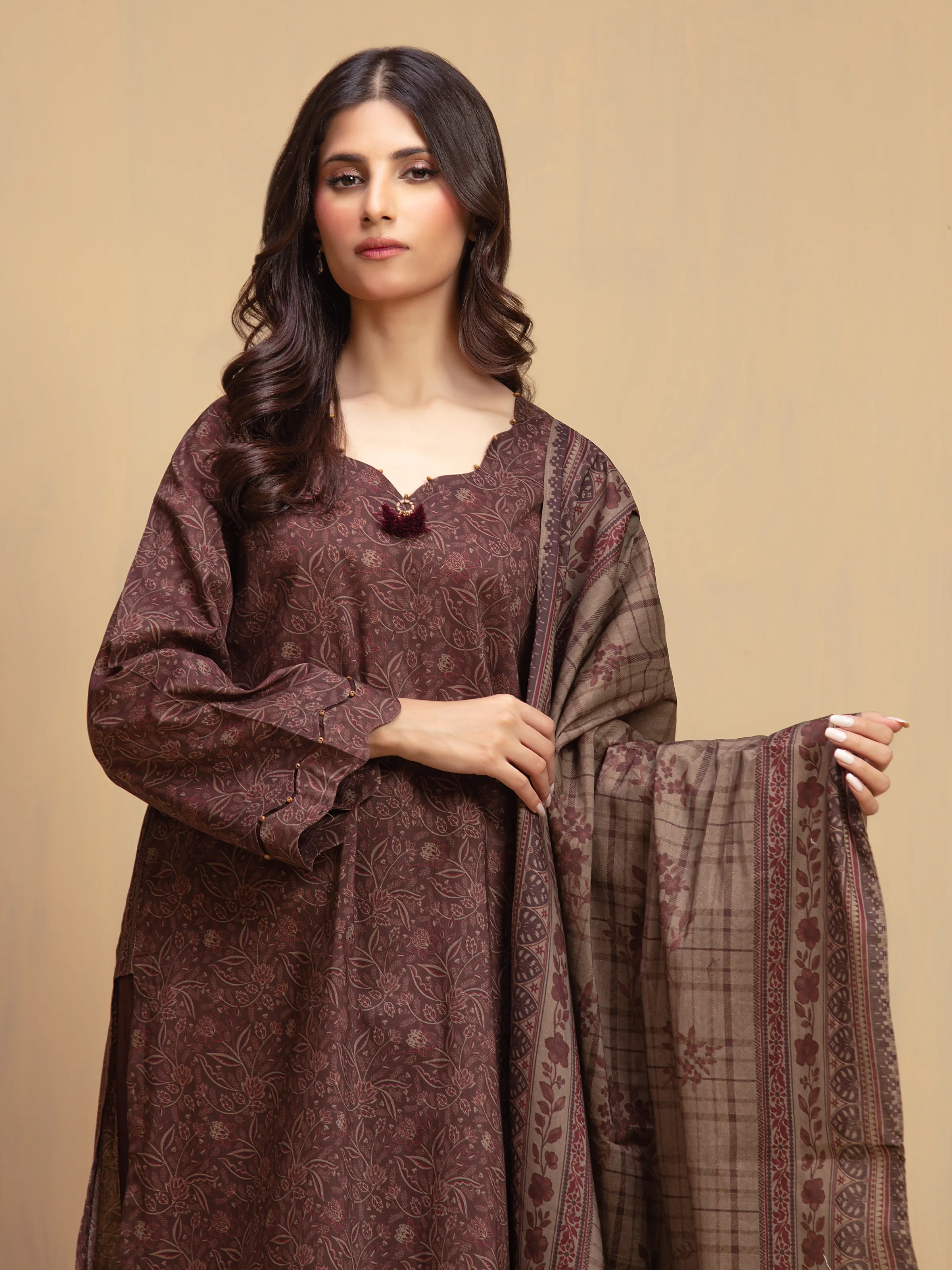 Unstitched Printed Khaddar Suit - EWU5A3-36002-3P - Image 2