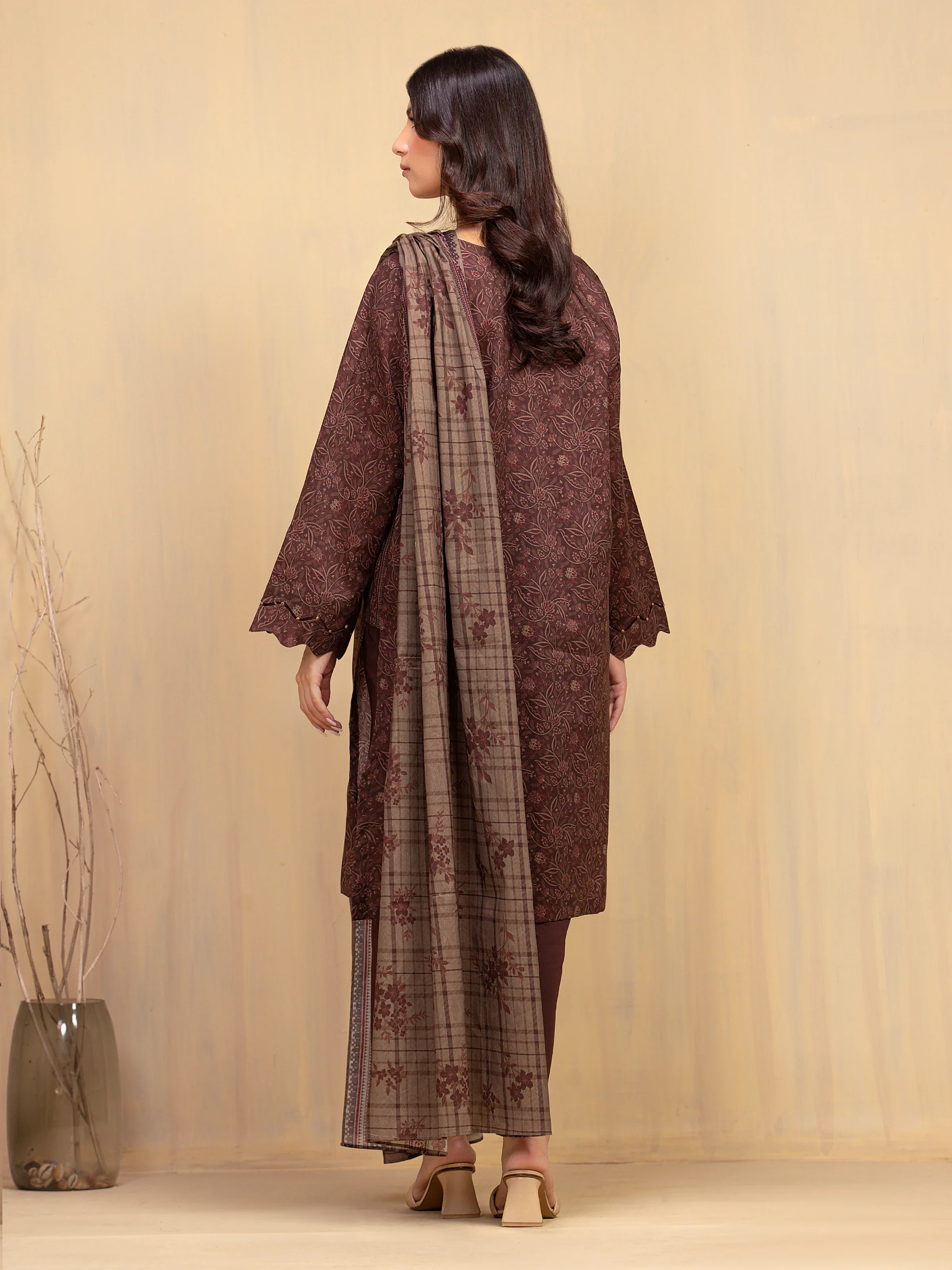 Unstitched Printed Khaddar Suit - EWU5A3-36002-3P - Image 6
