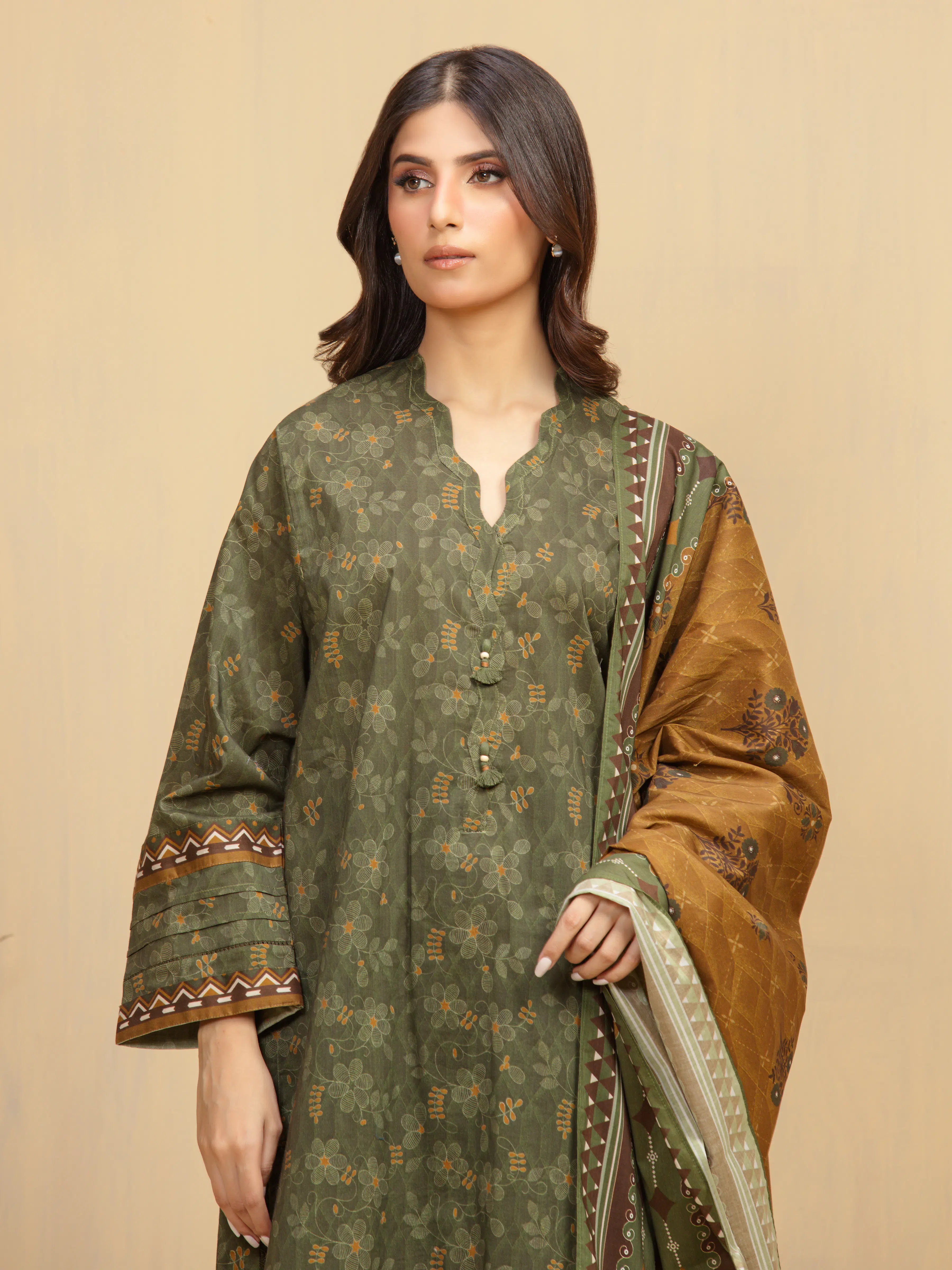 Unstitched Printed Khaddar Suit - EWU5A3-36013-3P - Image 2