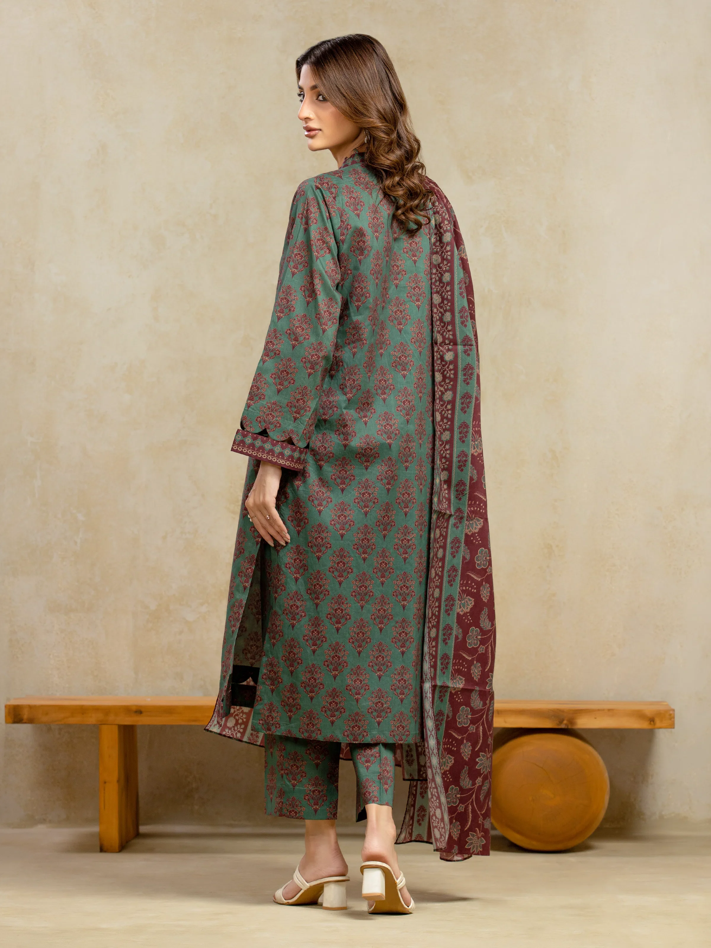 Unstitched Printed Khaddar Shirt - EWU5A3-36116S - Image 4